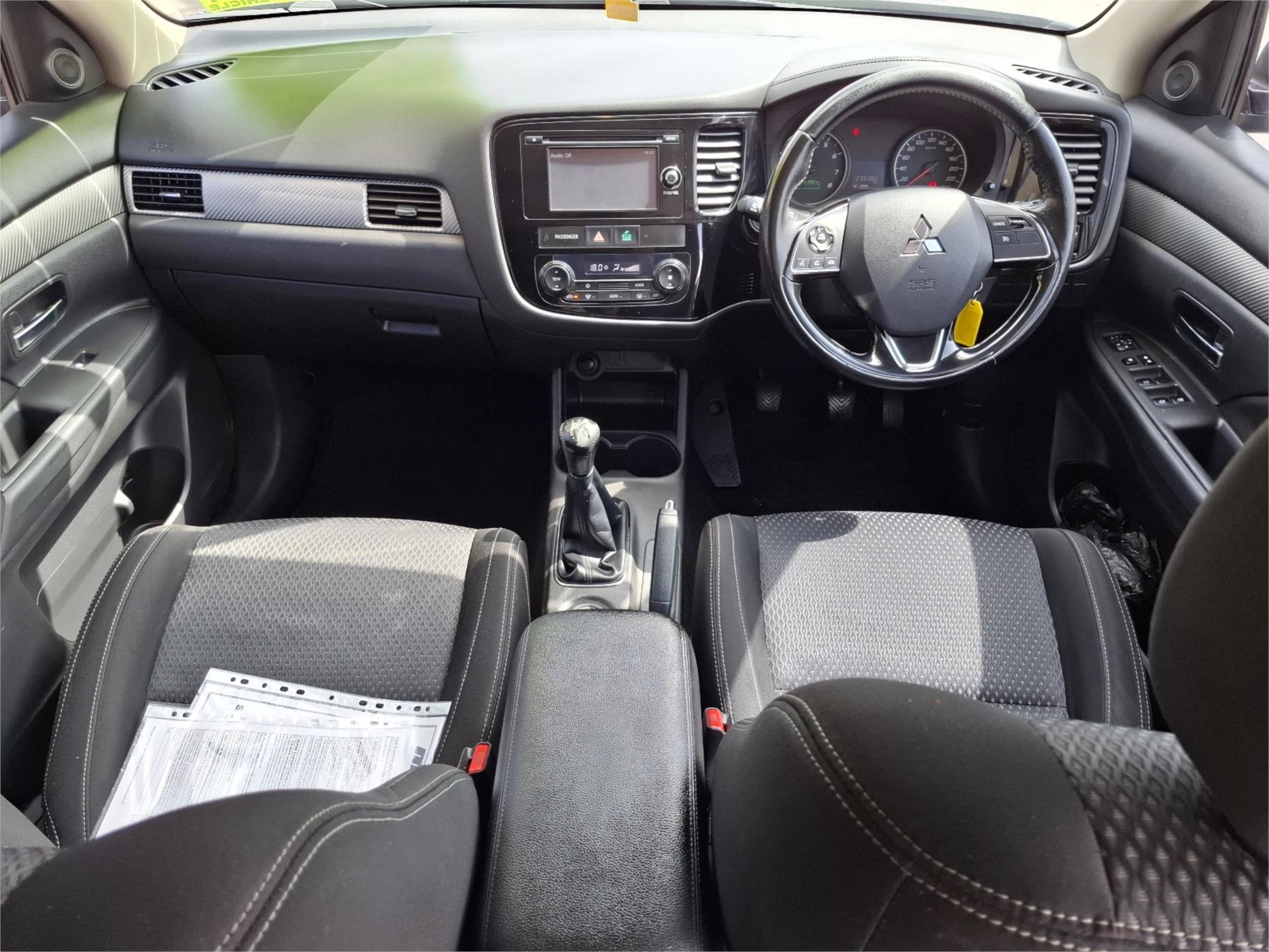 2015 MITSUBISHI OUTLANDER ZK MY16 LS (4x2) 5 SP MANUAL 4D WAGON