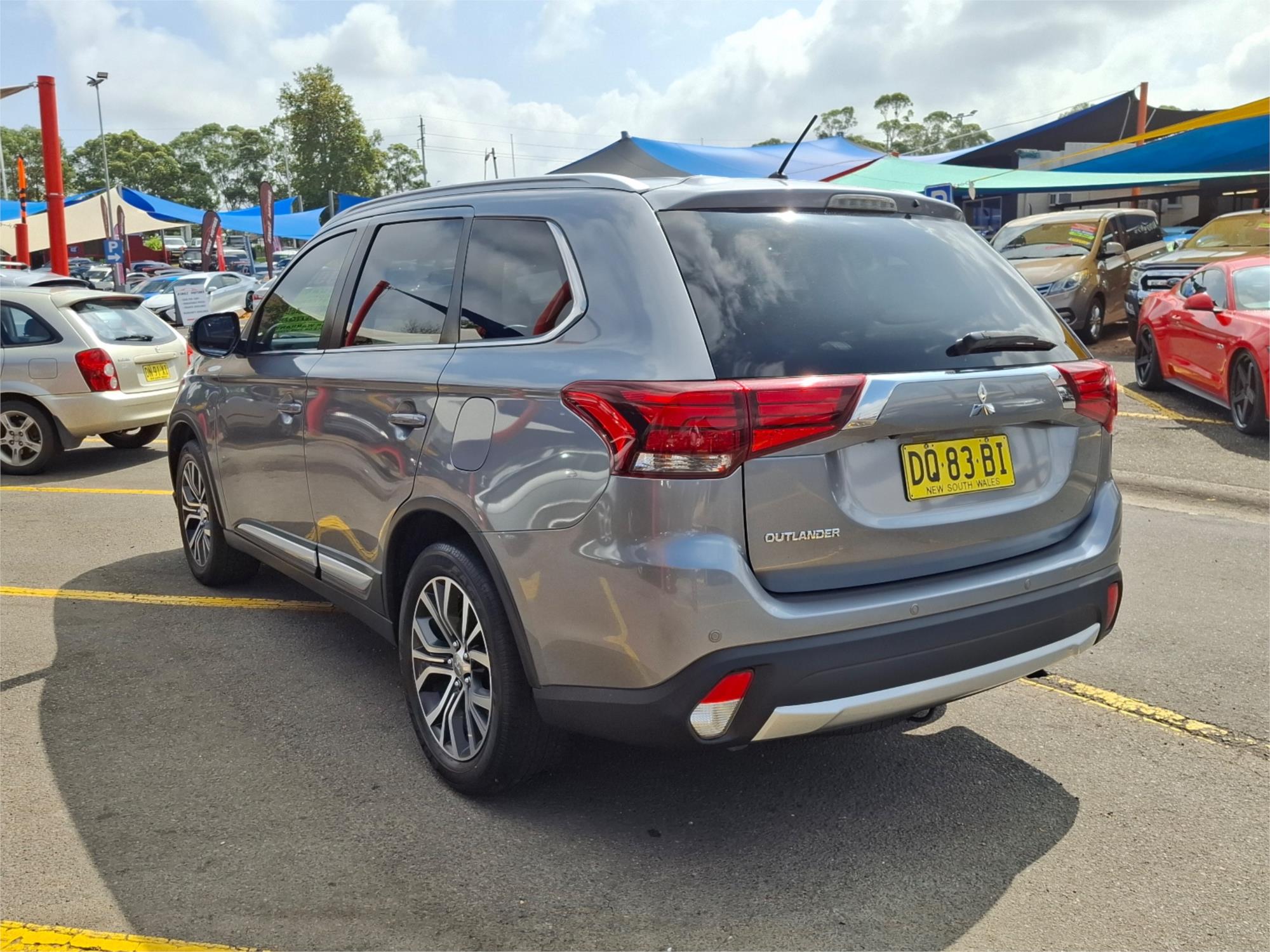 2015 MITSUBISHI OUTLANDER ZK MY16 LS (4x2) 5 SP MANUAL 4D WAGON