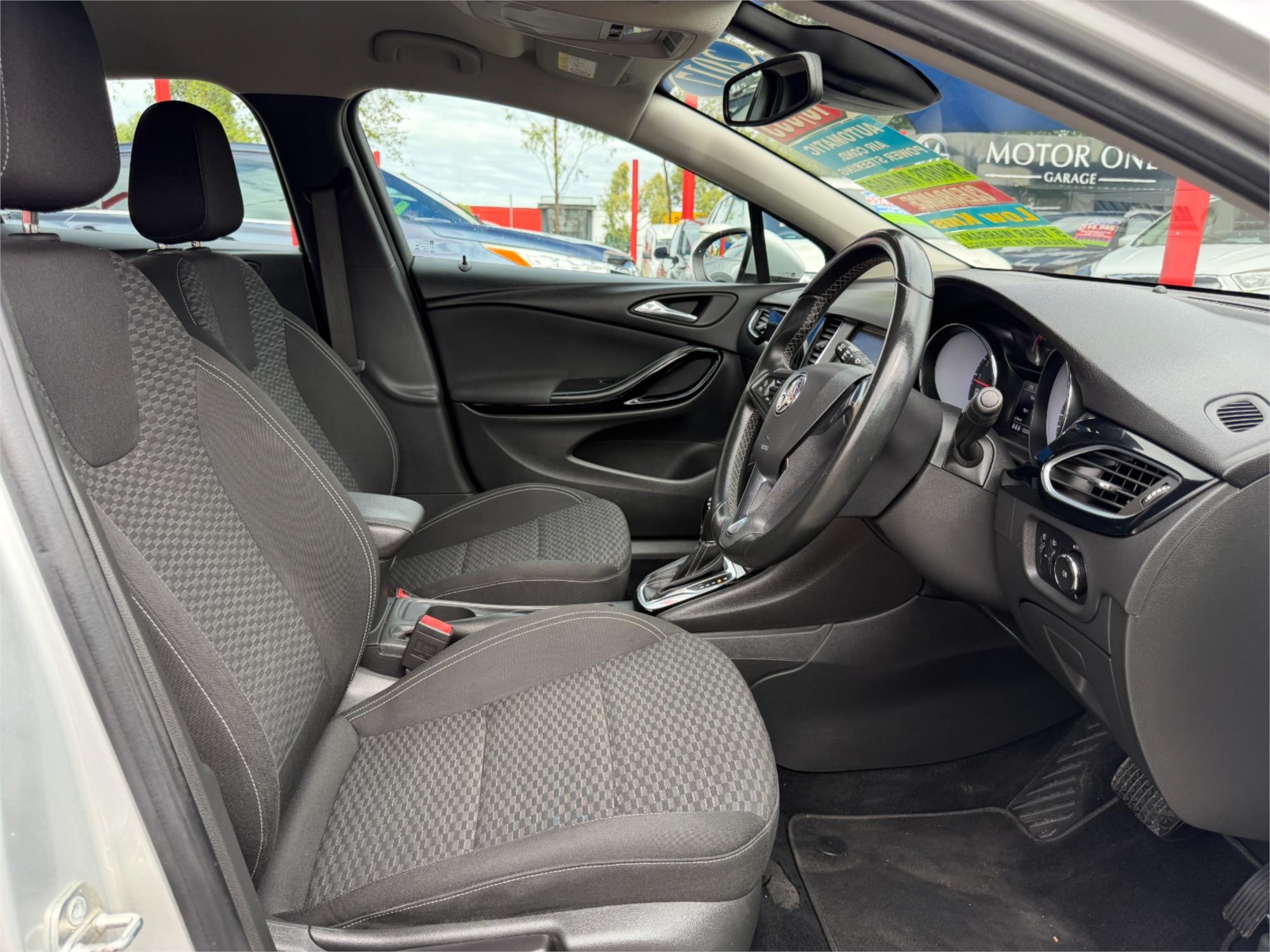2016 HOLDEN ASTRA BK MY17 RS 6 SP AUTOMATIC 5D HATCHBACK