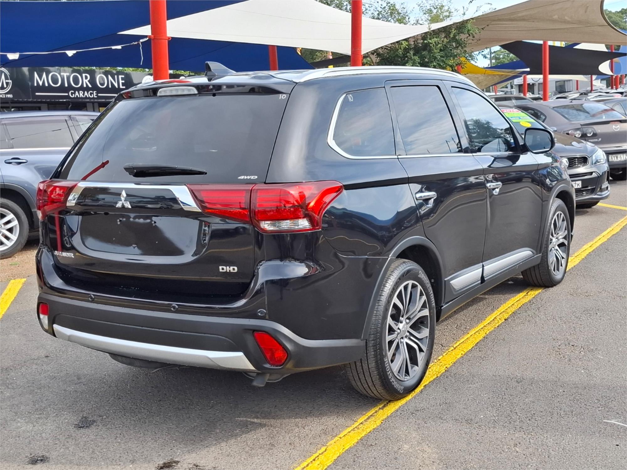 2017 MITSUBISHI OUTLANDER ZK MY17 EXCEED PHEV 1 SP AUTOMATIC 4D WAGON