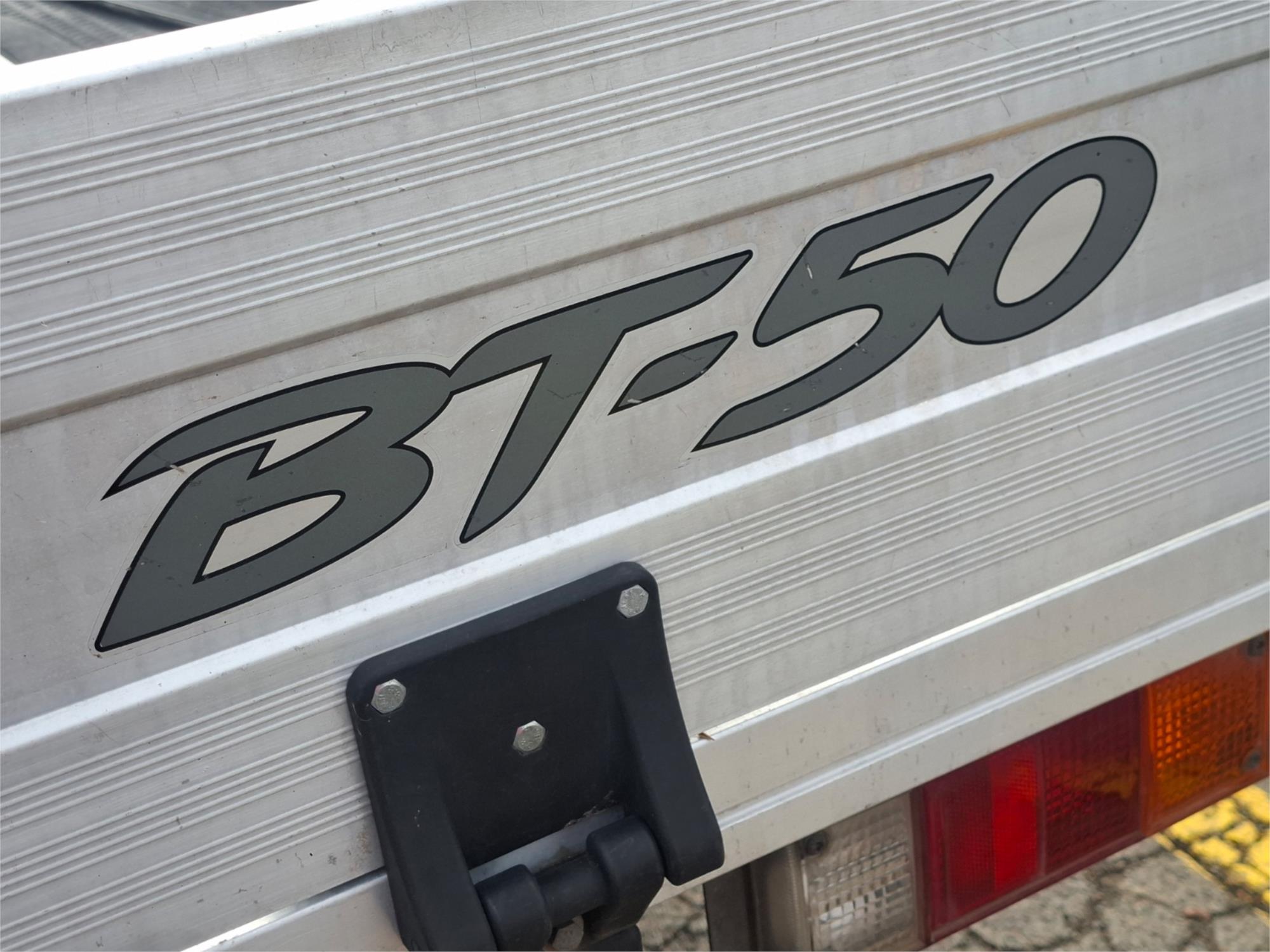 2019 MAZDA BT-50 XT (4x2) (5YR) 6 SP MANUAL C/CHAS