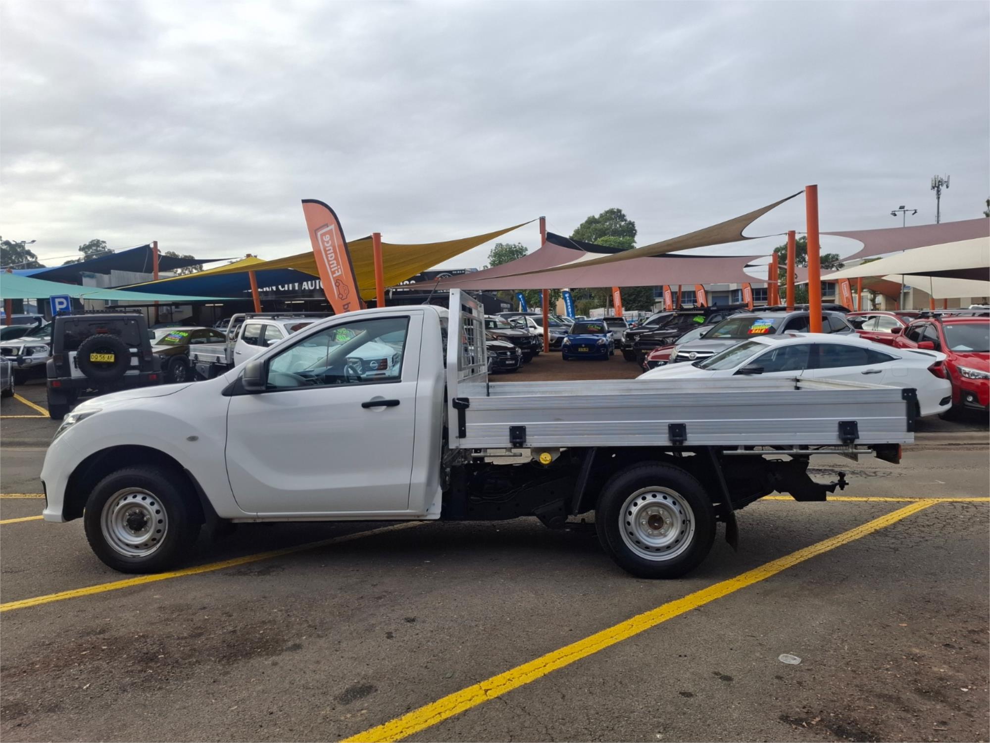 2019 MAZDA BT-50 XT (4x2) (5YR) 6 SP MANUAL C/CHAS