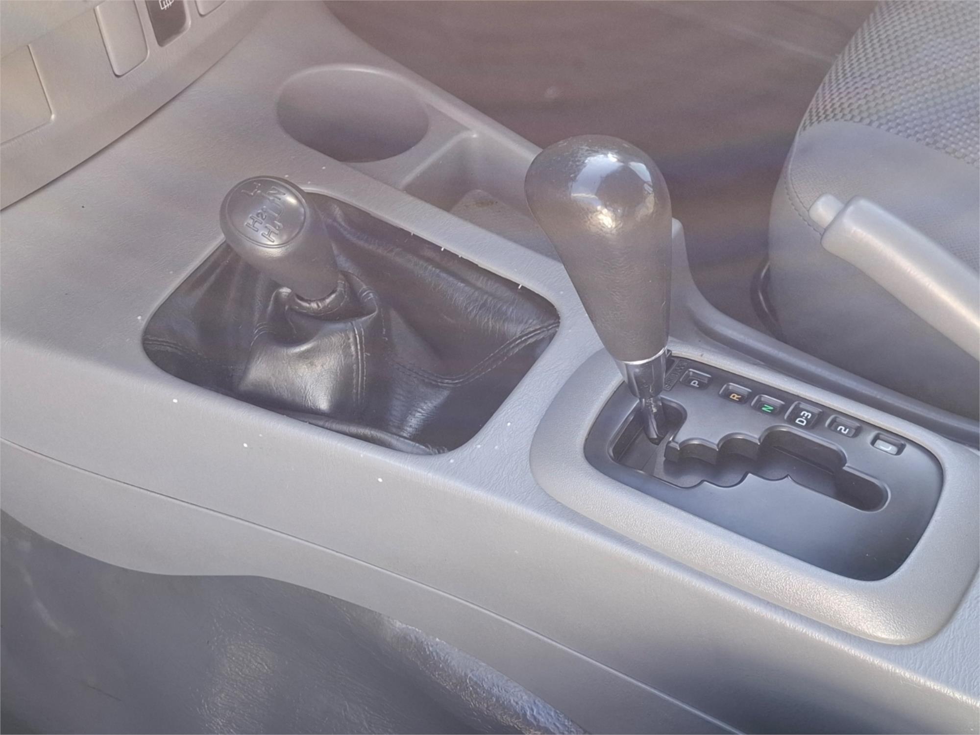 2007 TOYOTA HILUX KUN26R SR AUTOMATIC UTILITY
