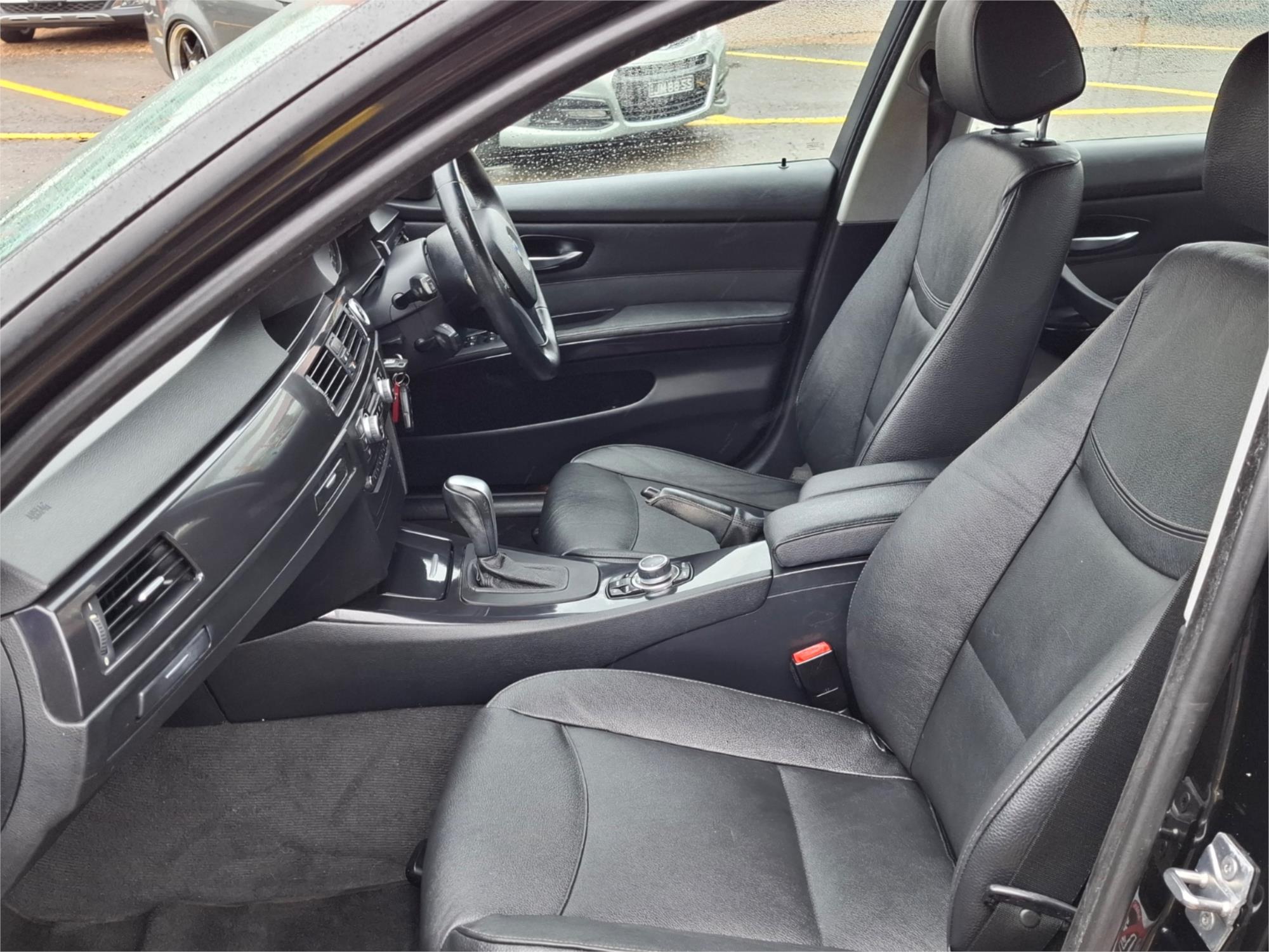 2009 BMW 3 E90 MY09 20i EXECUTIVE 6 SP AUTOMATIC STEPTRONIC 4D SEDAN