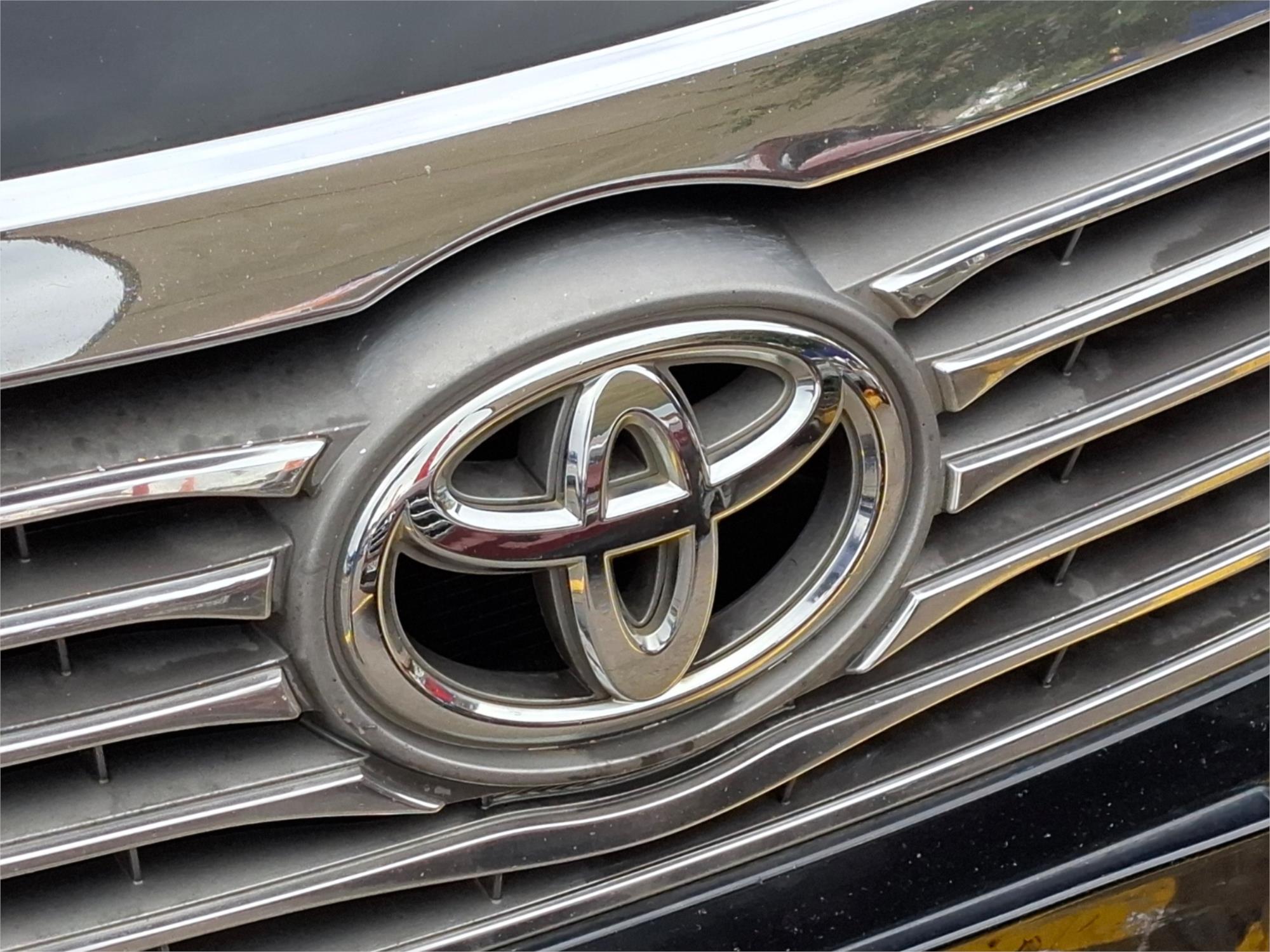 2013 TOYOTA AURION GSV50R PRESARA 6 SP AUTOMATIC 4D SEDAN