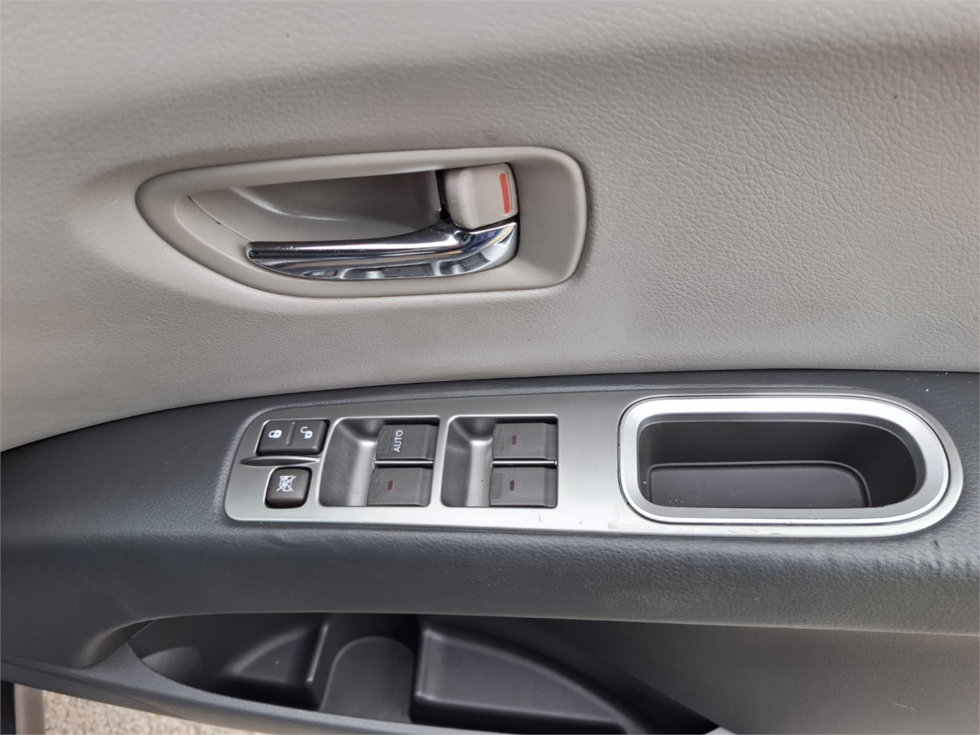 2013 SUBARU TRIBECA MY13 3.6R PREMIUM (7 SEAT) 5 SP AUTO ELEC SPORTSHIFT 4D WAGON