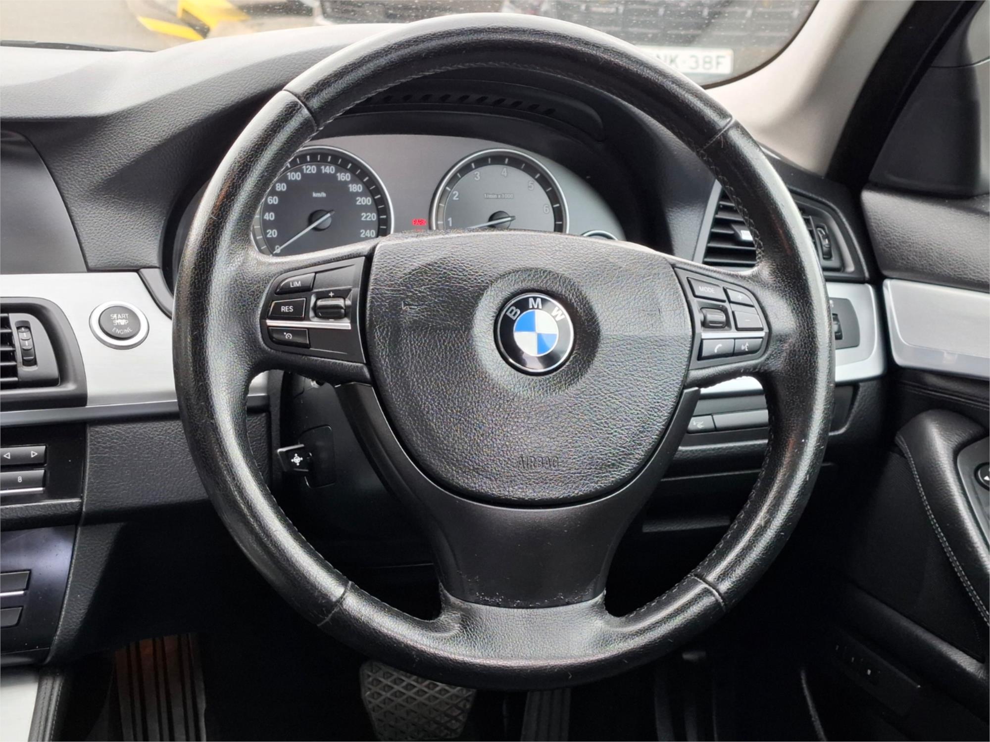 2010 BMW 5 SERIES F10 528I SPORTS AUTOMATIC SEDAN