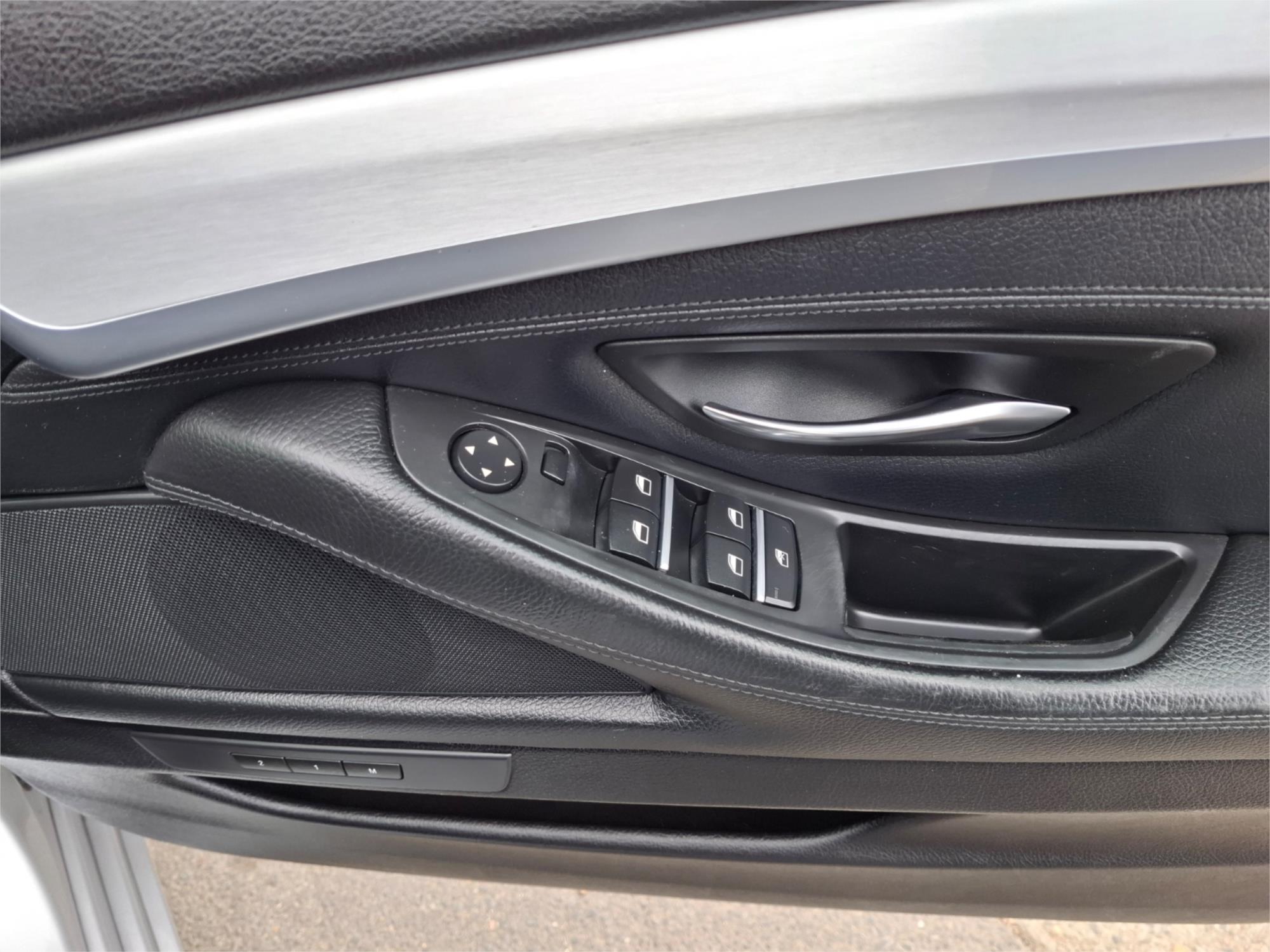 2010 BMW 5 SERIES F10 528I SPORTS AUTOMATIC SEDAN
