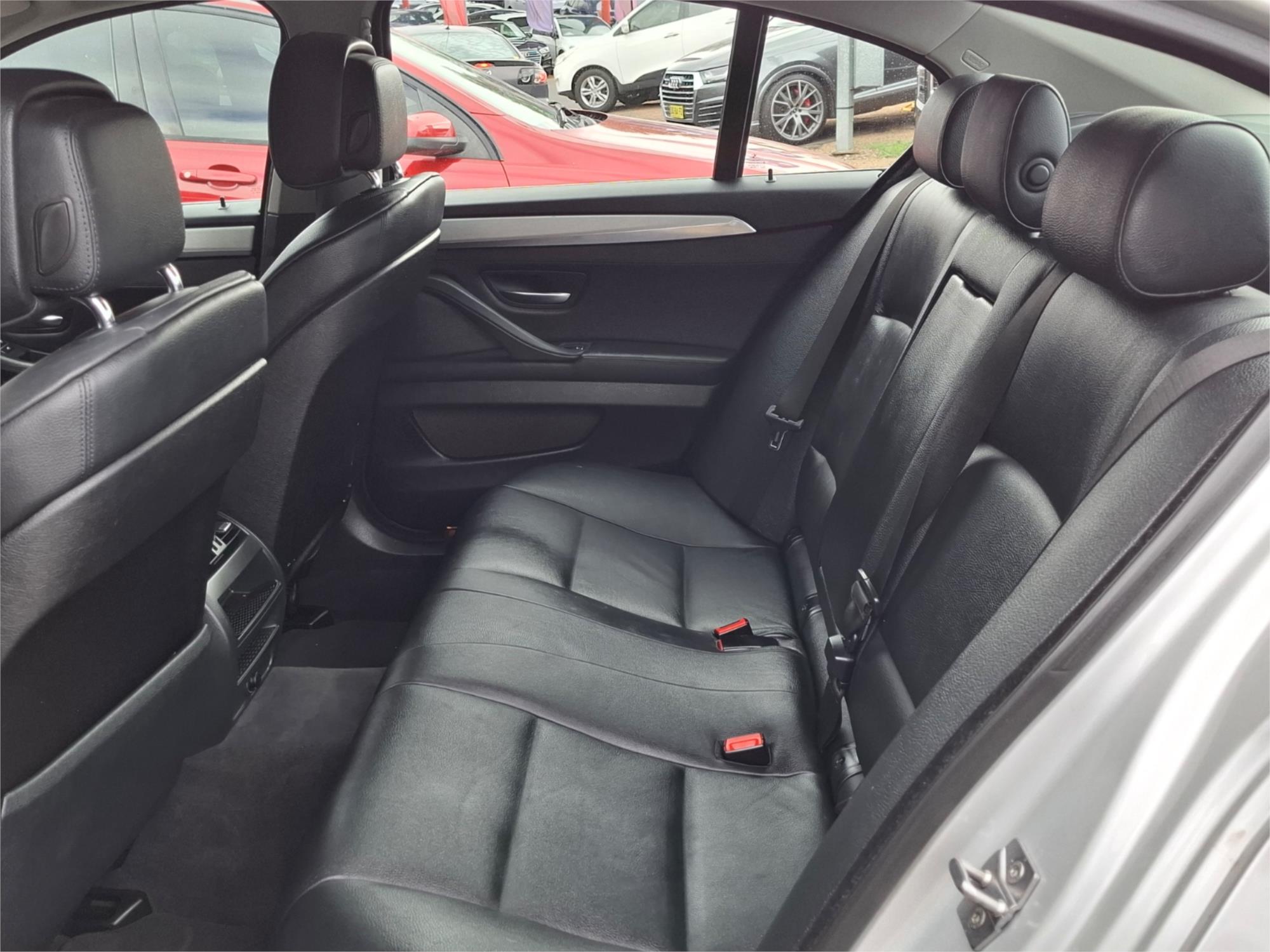 2010 BMW 5 SERIES F10 528I SPORTS AUTOMATIC SEDAN