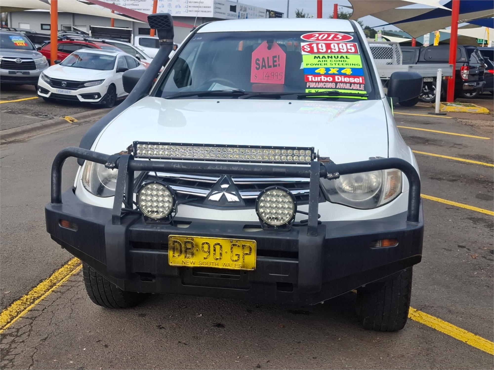 2015 MITSUBISHI TRITON MN MY15 GLX 5 SP MANUAL DOUBLE CAB UTILITY