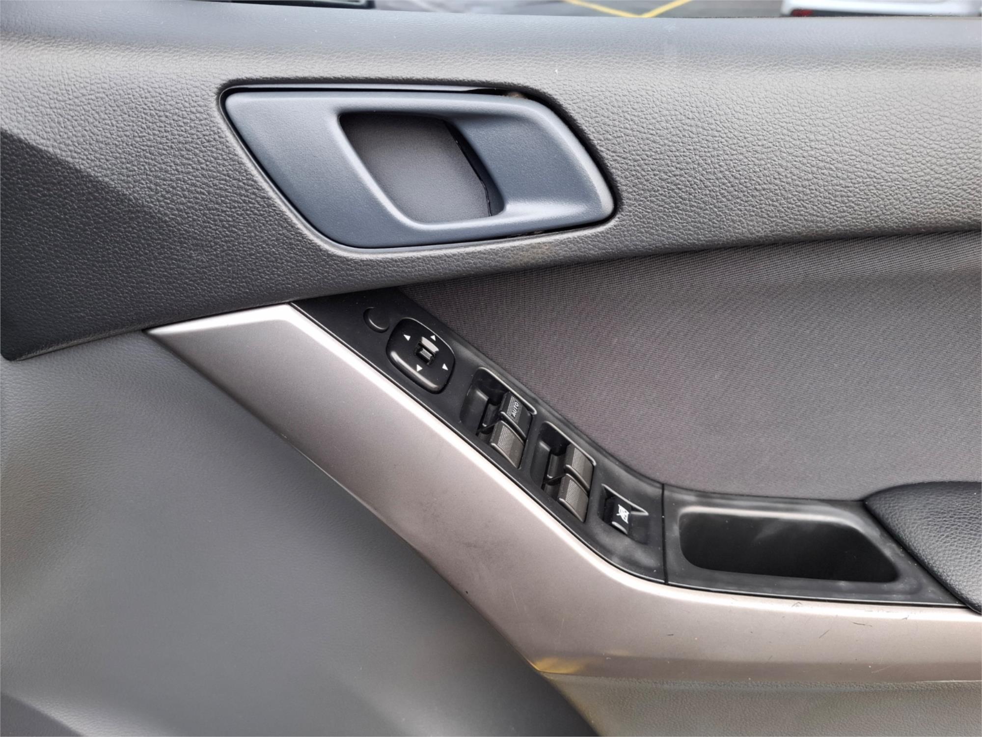 2016 MAZDA BT-50 MY16 XT (4x2) 6 SP MANUAL C/CHAS