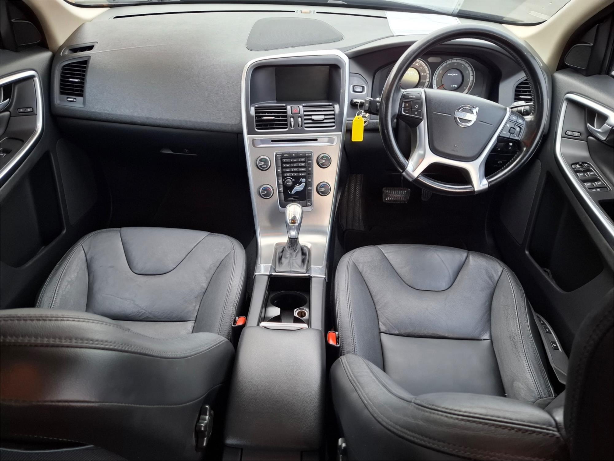 2012 VOLVO XC60 DZ MY12 T5 6 SP AUTO DUAL CLUTCH 4D WAGON