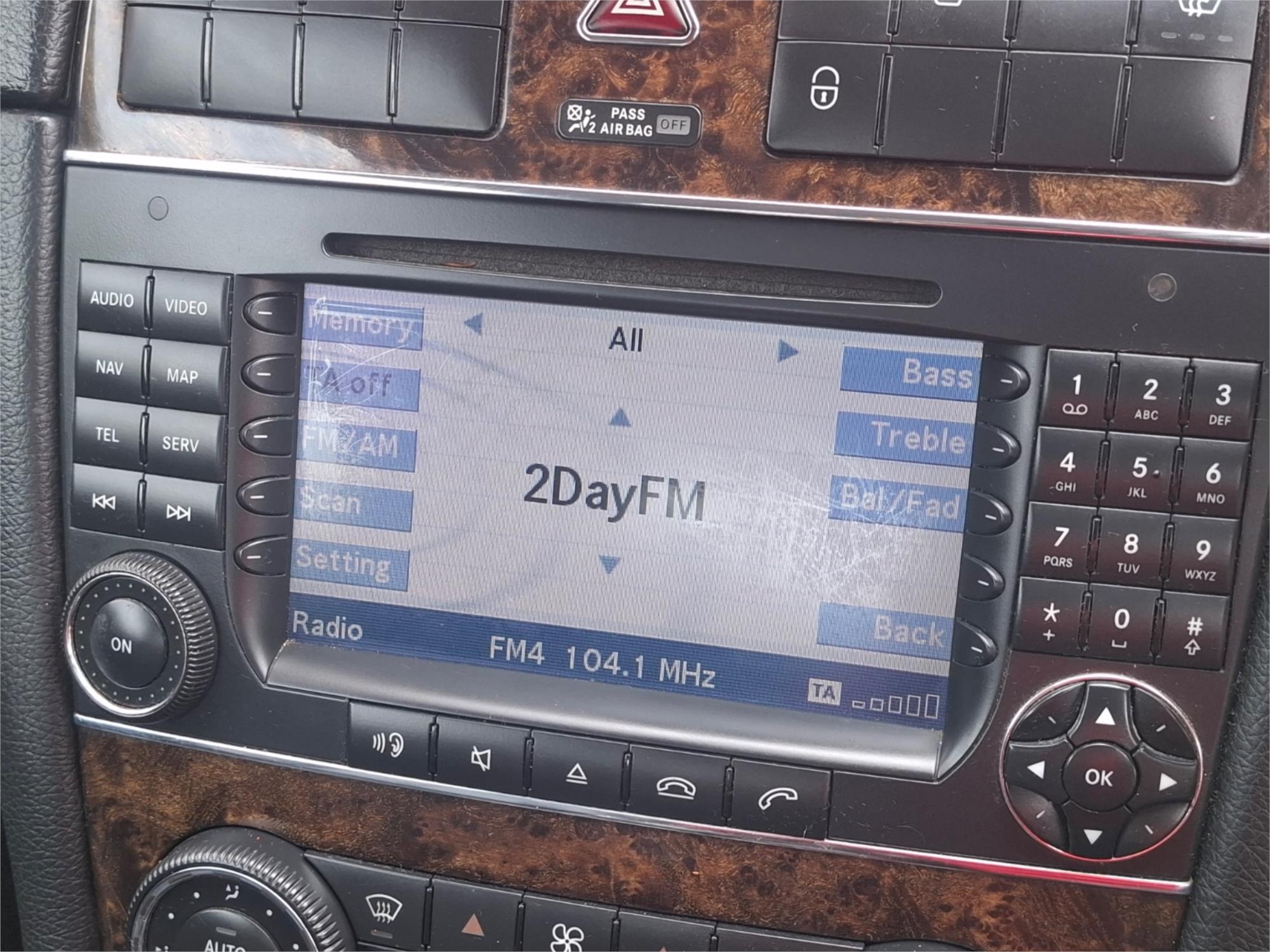 2006 MERCEDES-BENZ CLK350 209 MY06 AVANTGARDE 7 SP AUTOMATIC G-TRONIC 2D CABRIOLET