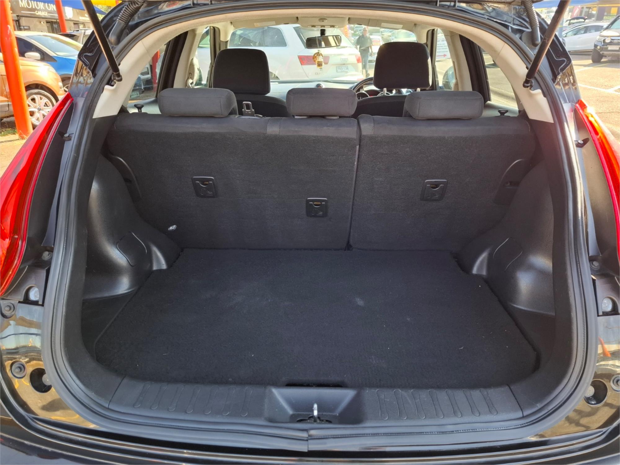 2013 NISSAN JUKE F15 ST (FWD) CONTINUOUS VARIABLE 4D WAGON