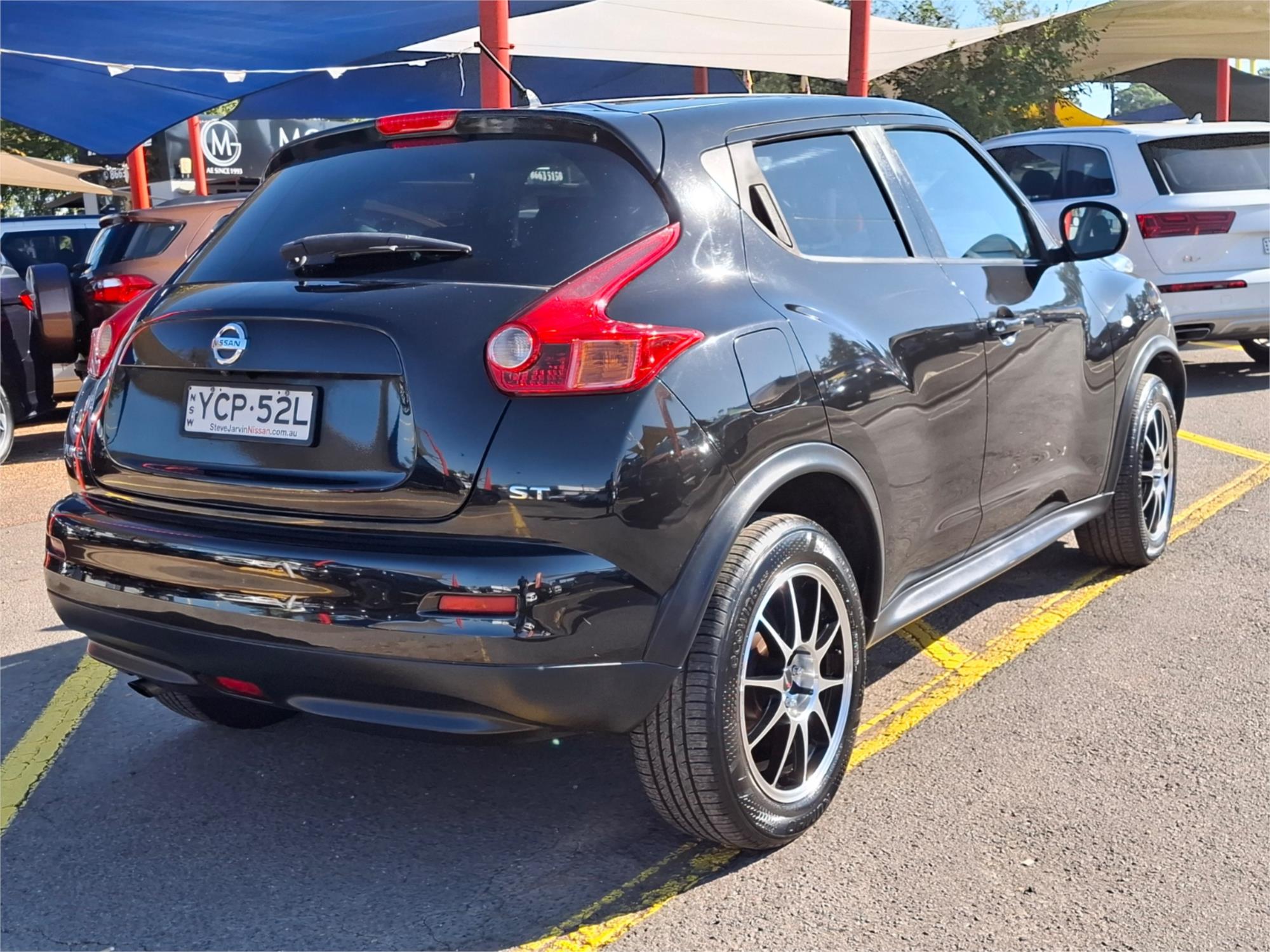 2013 NISSAN JUKE F15 ST (FWD) CONTINUOUS VARIABLE 4D WAGON