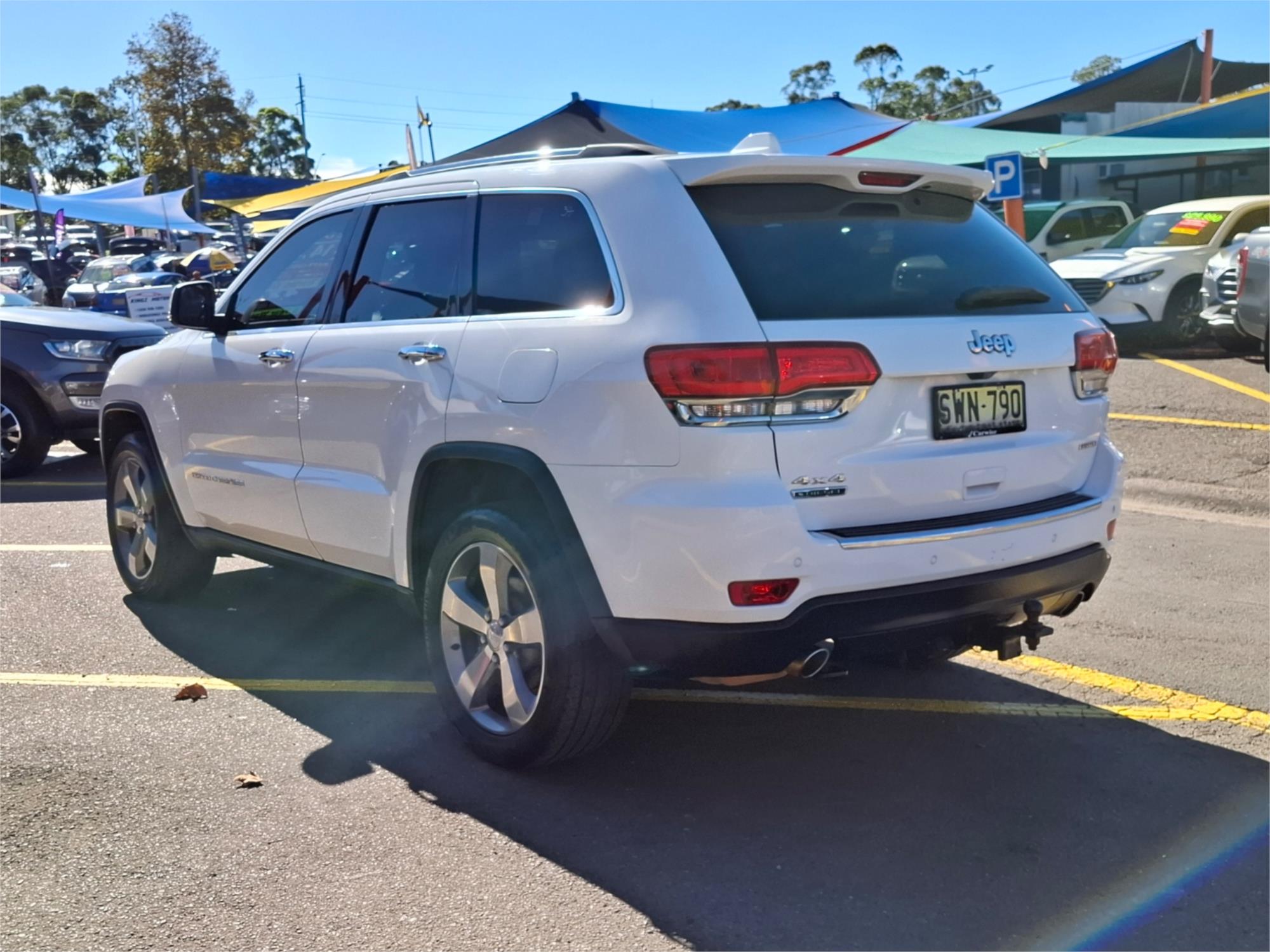 2015 JEEP GRAND CHEROKEE WK MY15 LIMITED (4x4) 8 SP AUTOMATIC 4D WAGON