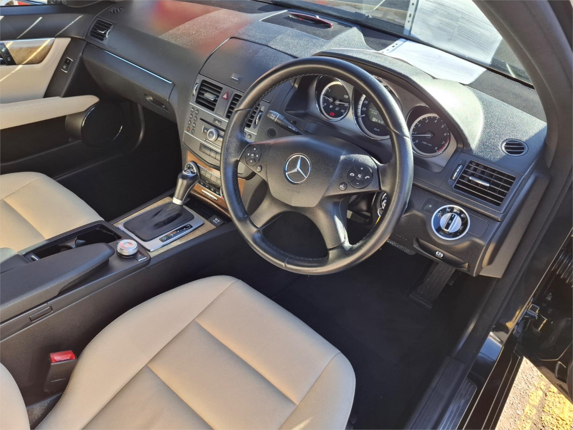 2010 MERCEDES-BENZ C250 W204 MY10 CGI AVANTGARDE 5 SP AUTOMATIC TIPSHIFT 4D SEDAN