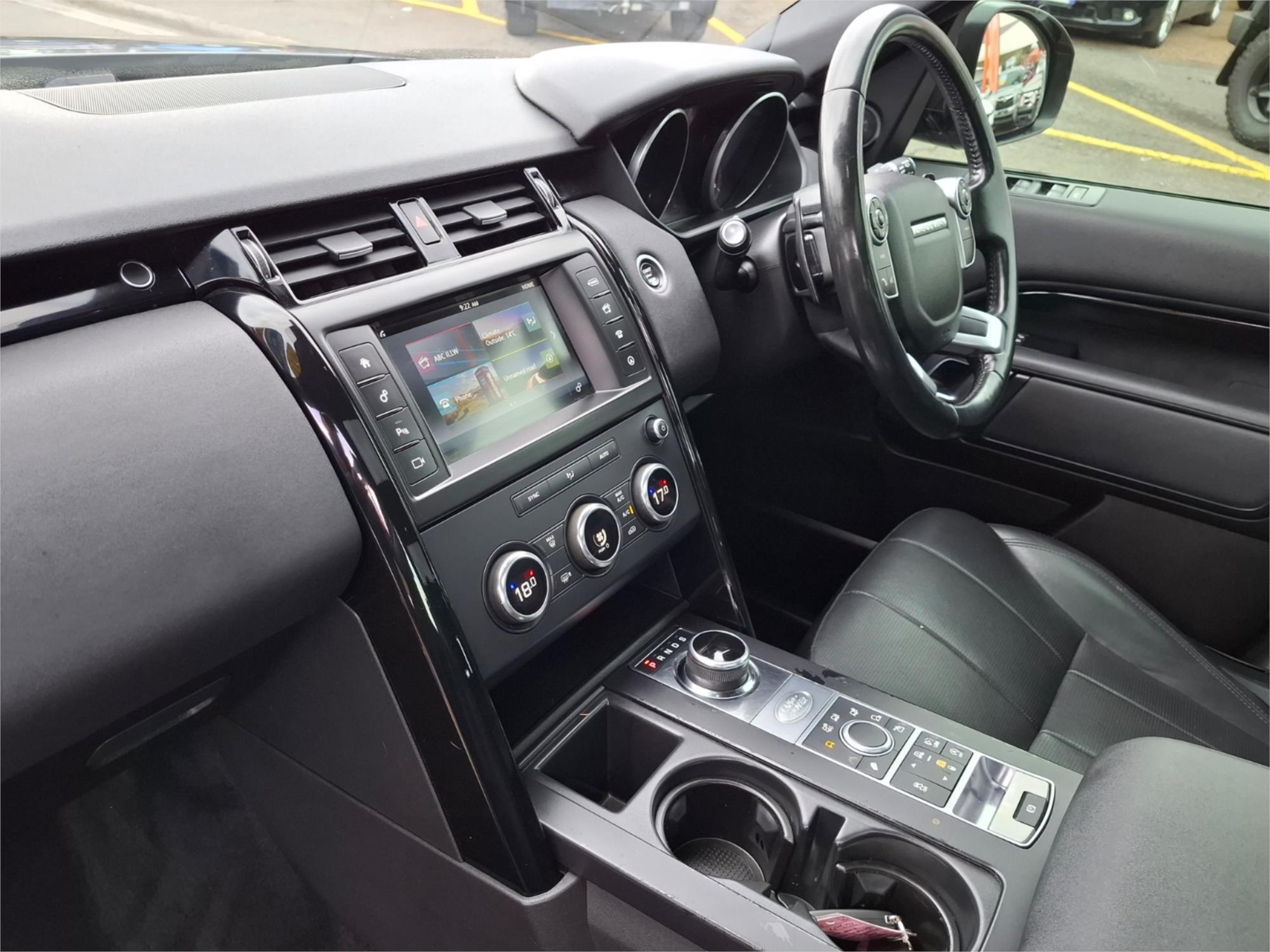 2017 LAND ROVER DISCOVERY MY17 SD4 SE 8 SP AUTOMATIC 4D WAGON