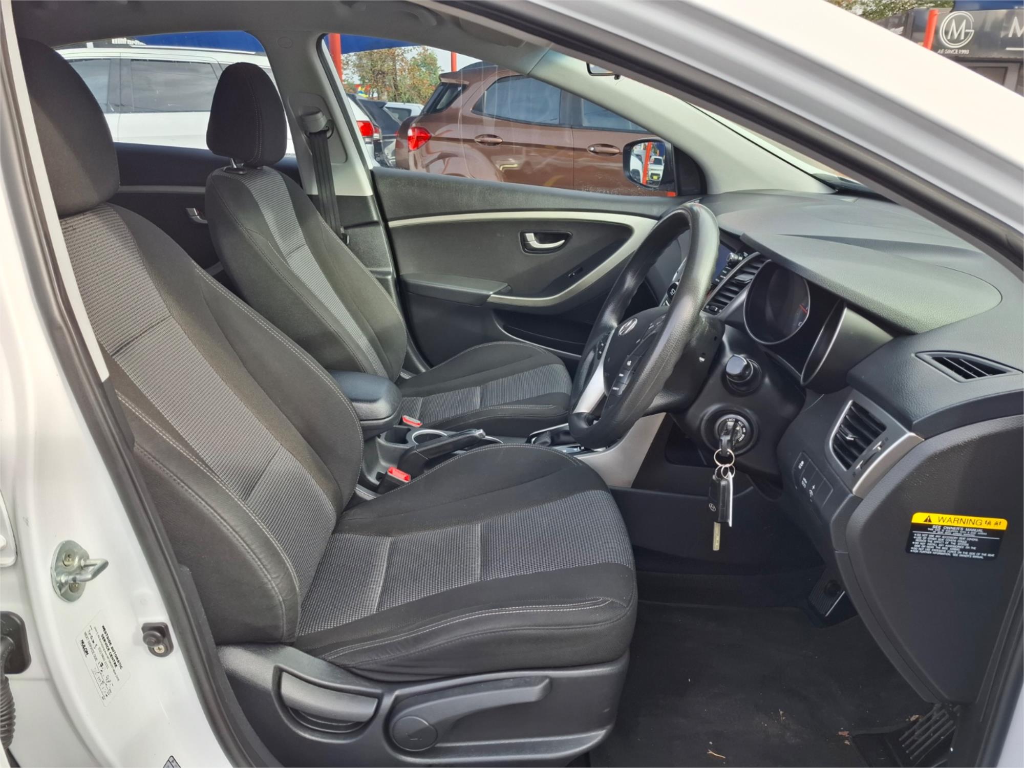 2016 HYUNDAI i30 GD4 SERIES 2 ACTIVE 6 SP AUTOMATIC 5D HATCHBACK