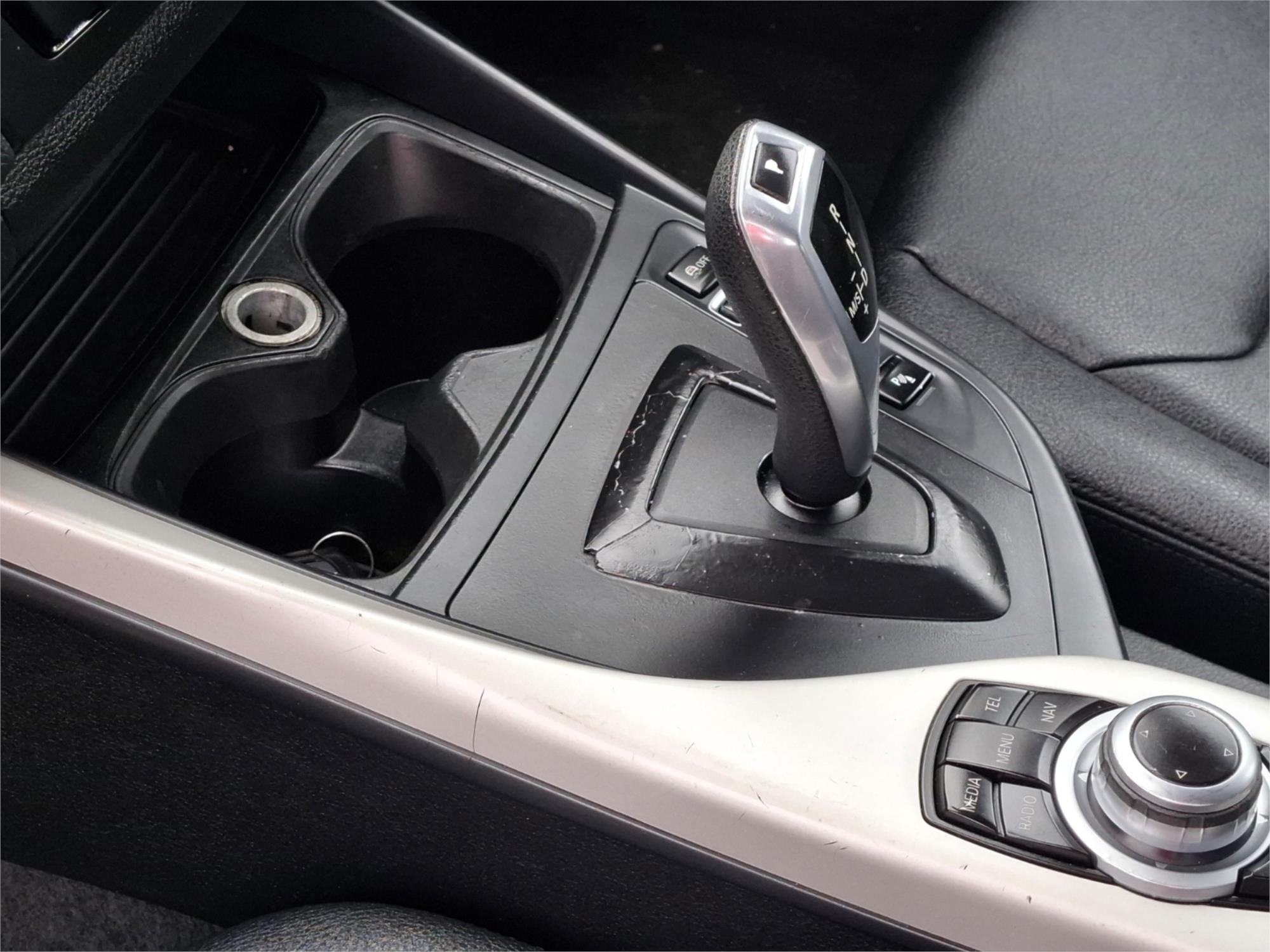 2013 BMW 1 F20 16i 8 SP AUTOMATIC 5D HATCHBACK