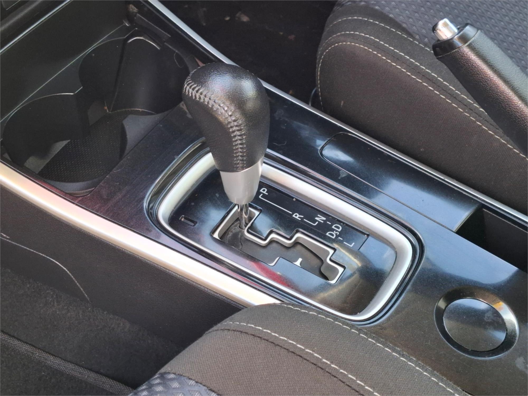 2017 MITSUBISHI OUTLANDER ZK MY17 LS (4x2) CONTINUOUS VARIABLE 4D WAGON