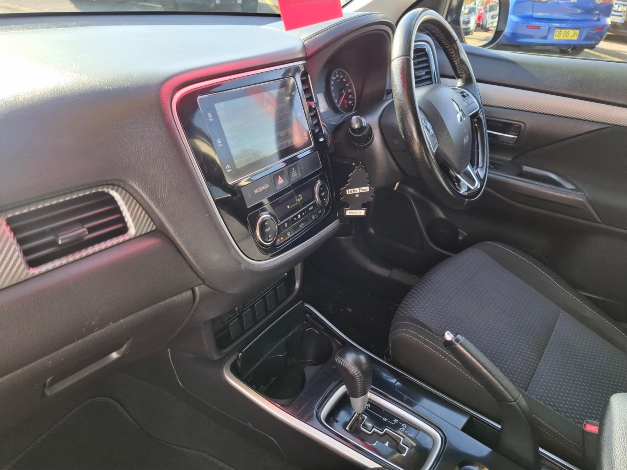 2017 MITSUBISHI OUTLANDER ZK MY17 LS (4x2) CONTINUOUS VARIABLE 4D WAGON