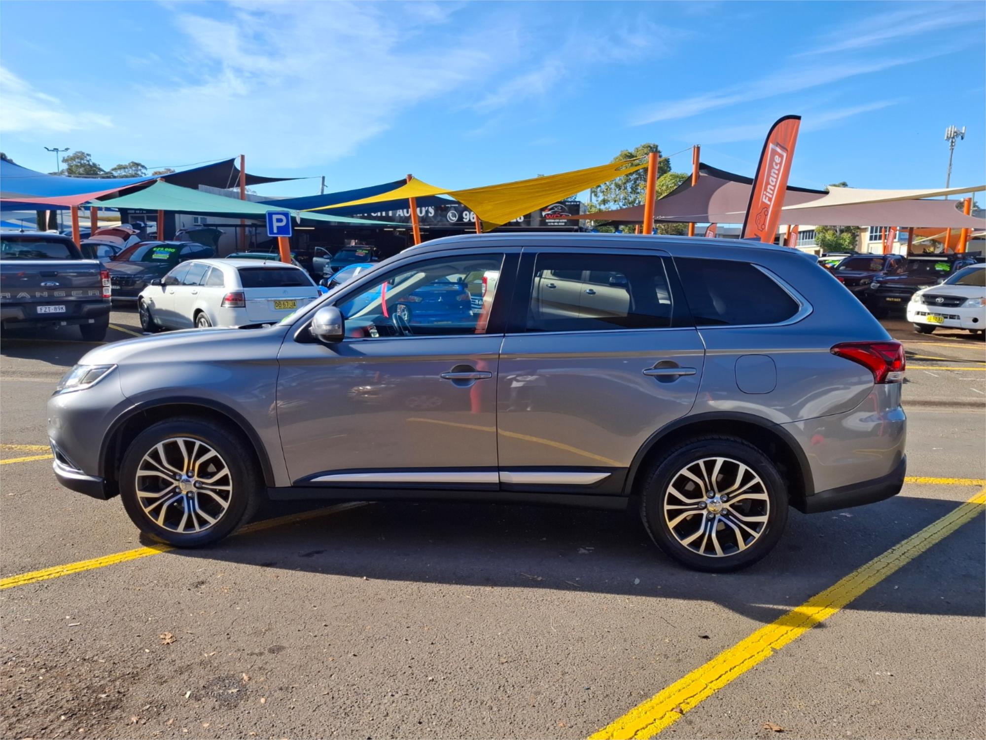 2017 MITSUBISHI OUTLANDER ZK MY17 LS (4x2) CONTINUOUS VARIABLE 4D WAGON