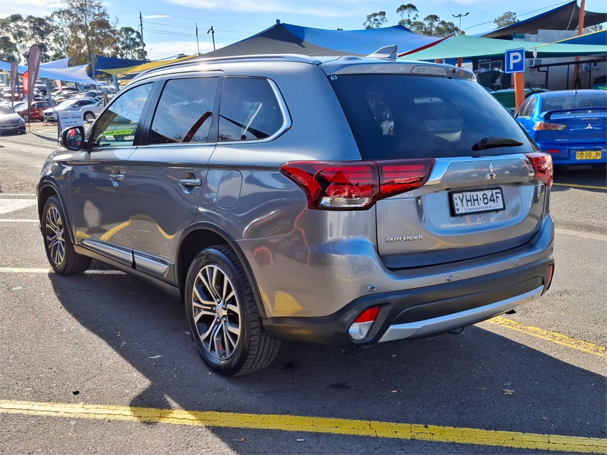 2017 MITSUBISHI OUTLANDER ZK MY17 LS (4x2) CONTINUOUS VARIABLE 4D WAGON