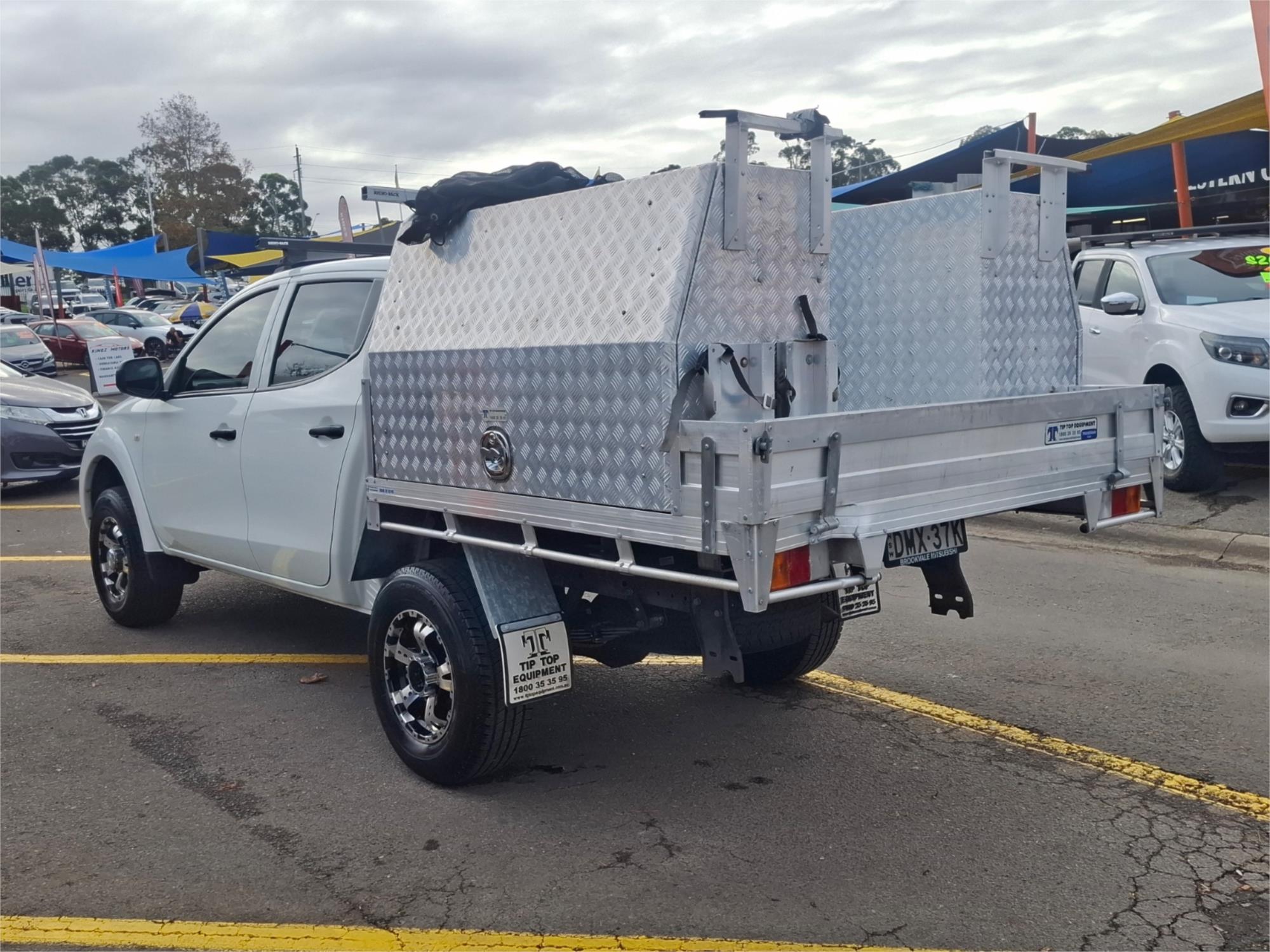 2016 MITSUBISHI TRITON MQ MY16 GLX (4x4) 5 SP AUTOMATIC DUAL C/CHAS