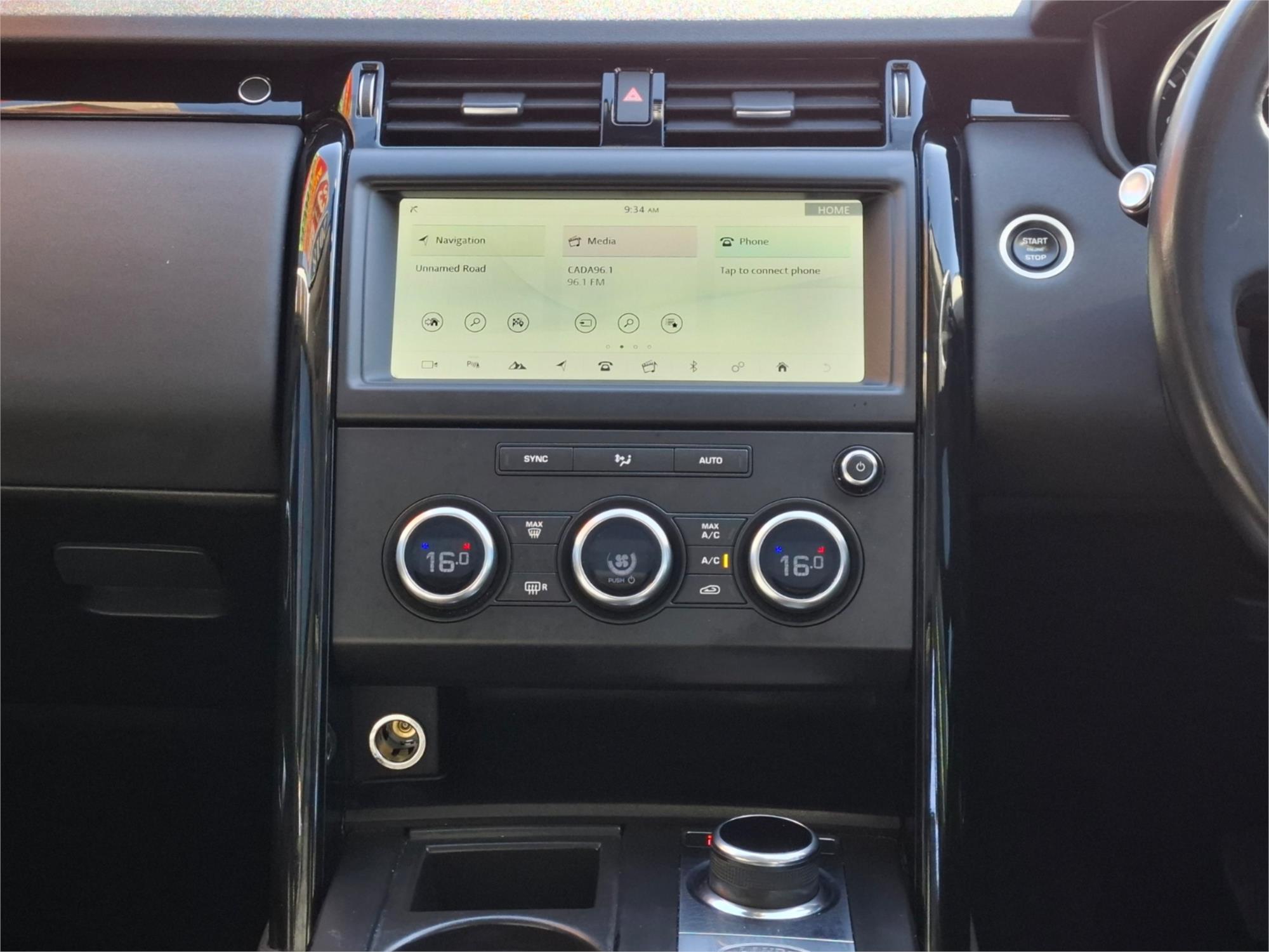 2018 LAND ROVER DISCOVERY L462 MY19 SD4 SE (177kW) 8 SP AUTOMATIC 4D WAGON