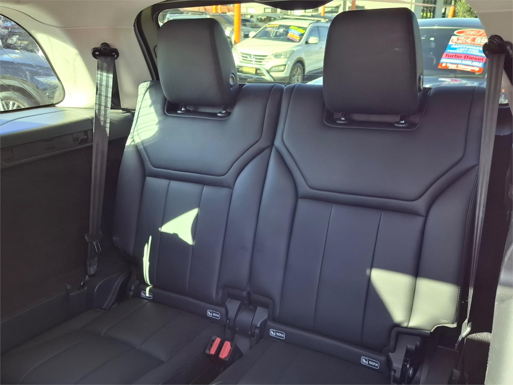 2018 LAND ROVER DISCOVERY L462 MY19 SD4 SE (177kW) 8 SP AUTOMATIC 4D WAGON