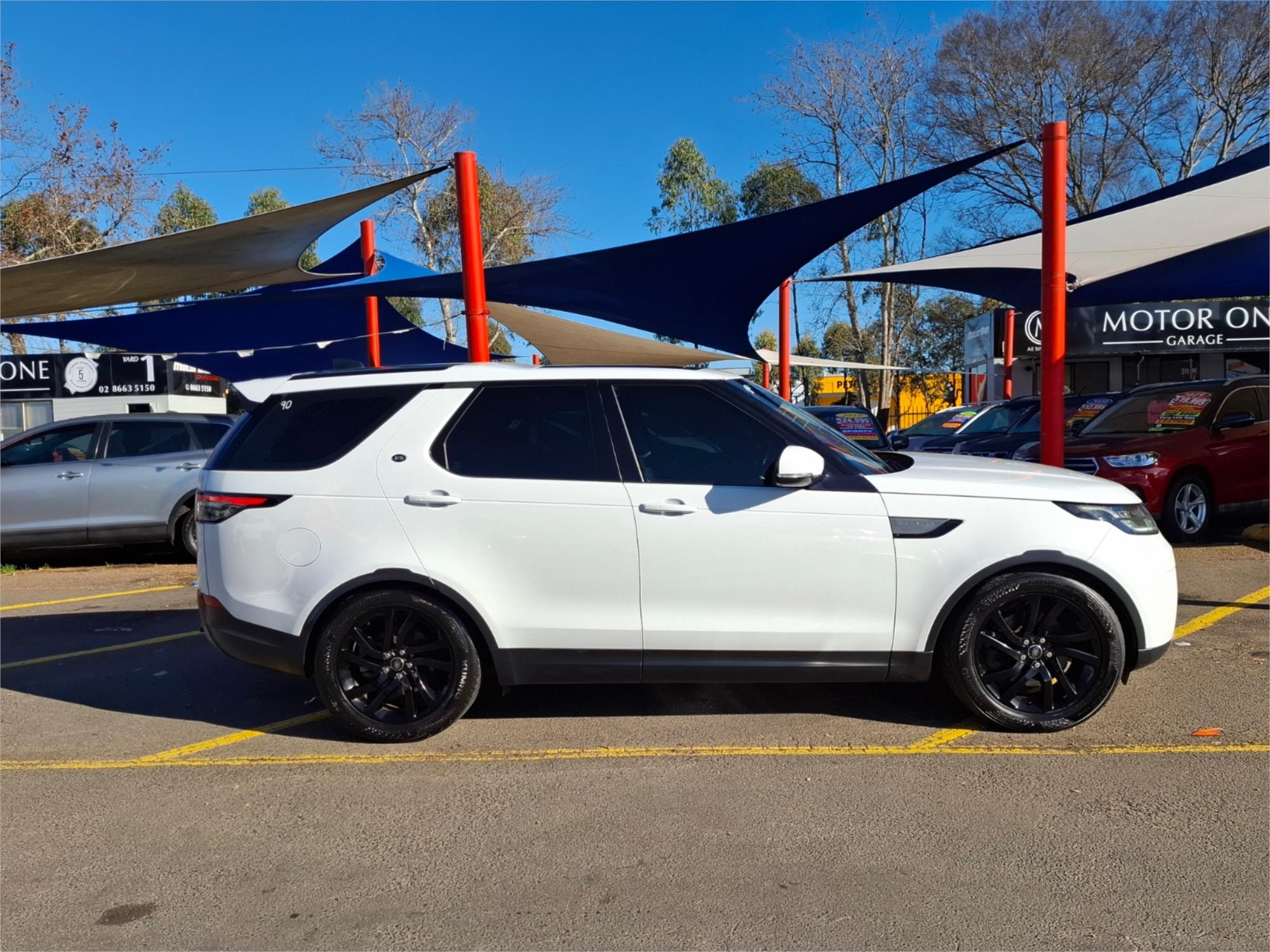 2018 LAND ROVER DISCOVERY L462 MY19 SD4 SE (177kW) 8 SP AUTOMATIC 4D WAGON