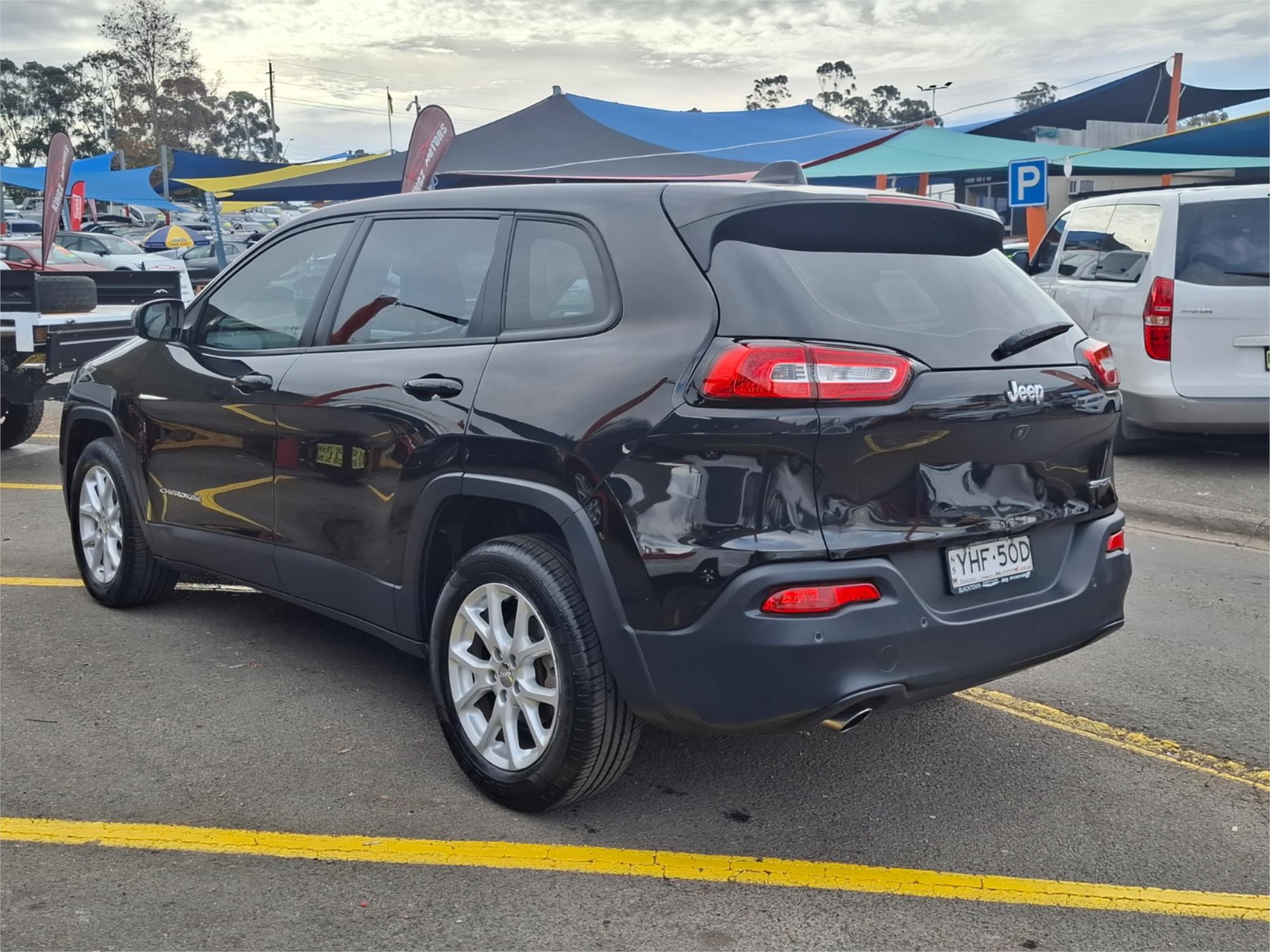 2016 JEEP CHEROKEE KL MY16 SPORT (4x2) 9 SP AUTOMATIC 4D WAGON