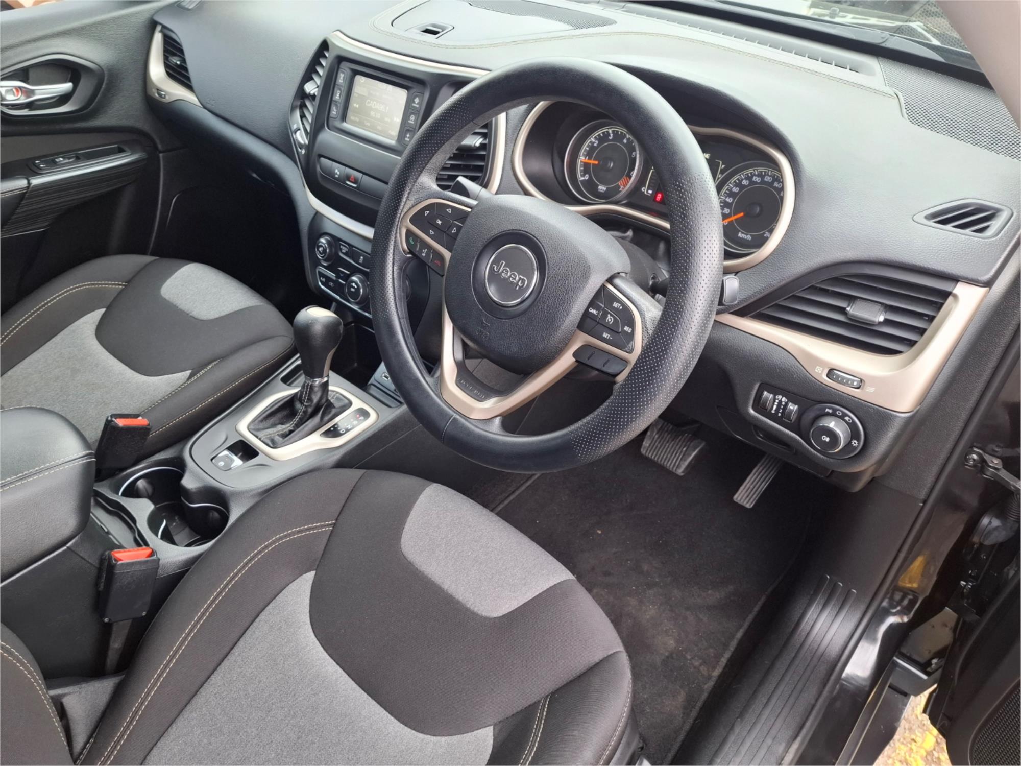 2016 JEEP CHEROKEE KL MY16 SPORT (4x2) 9 SP AUTOMATIC 4D WAGON