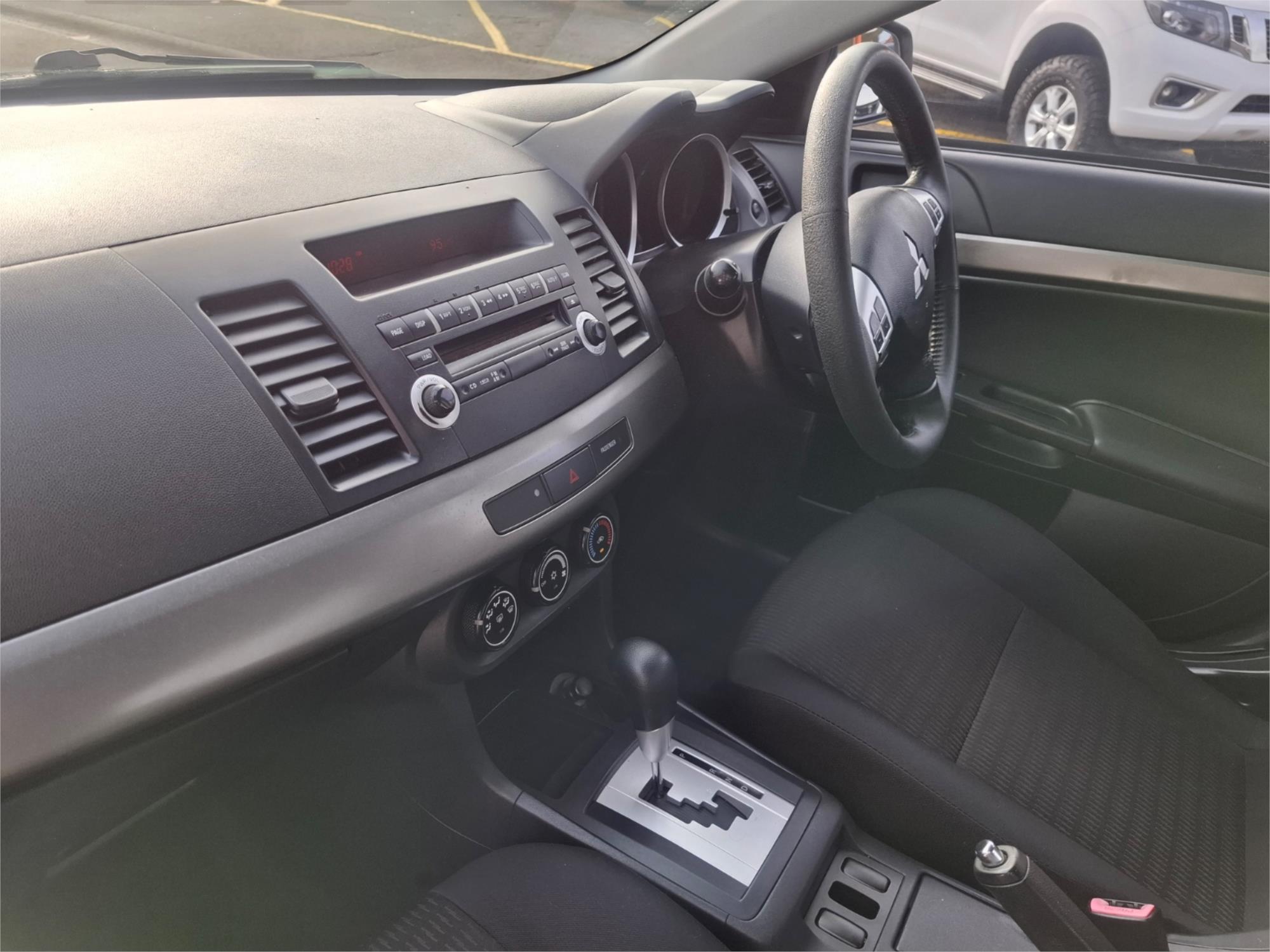 2011 MITSUBISHI LANCER CJ MY11 ES CVT AUTO 6 SP SEQUENTIAL 4D SEDAN