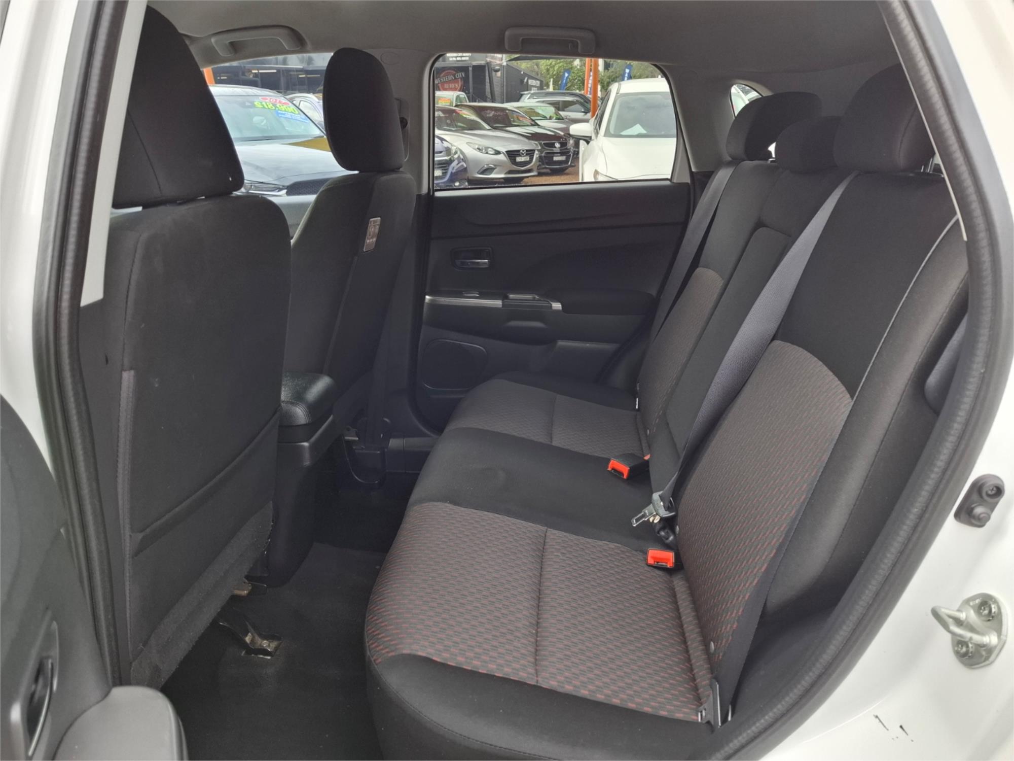 2017 MITSUBISHI ASX XC MY17 LS (2WD) CONTINUOUS VARIABLE 4D WAGON