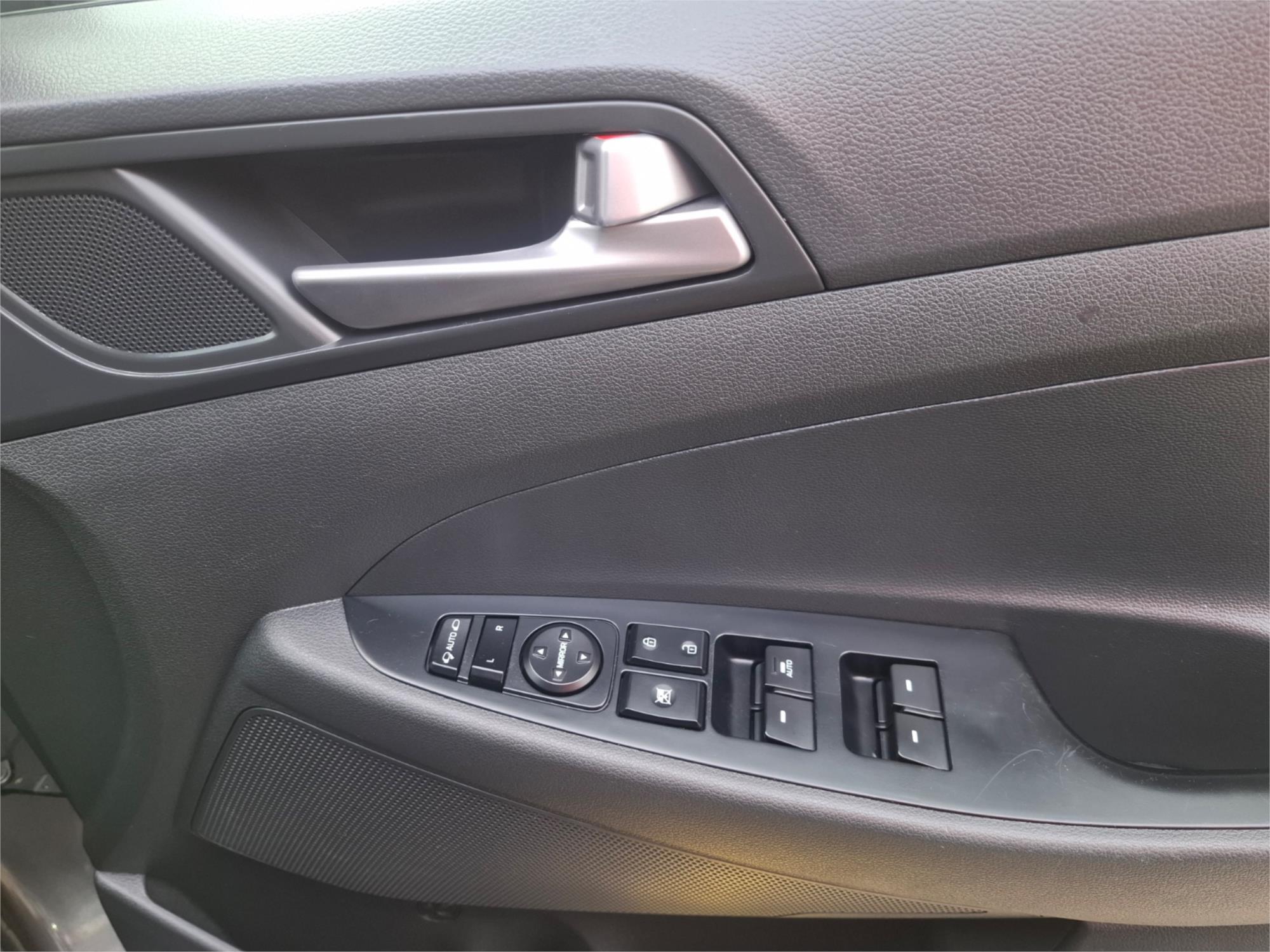 2018 HYUNDAI TUCSON TL MY18 ACTIVE X (FWD) 6 SP AUTOMATIC 4D WAGON