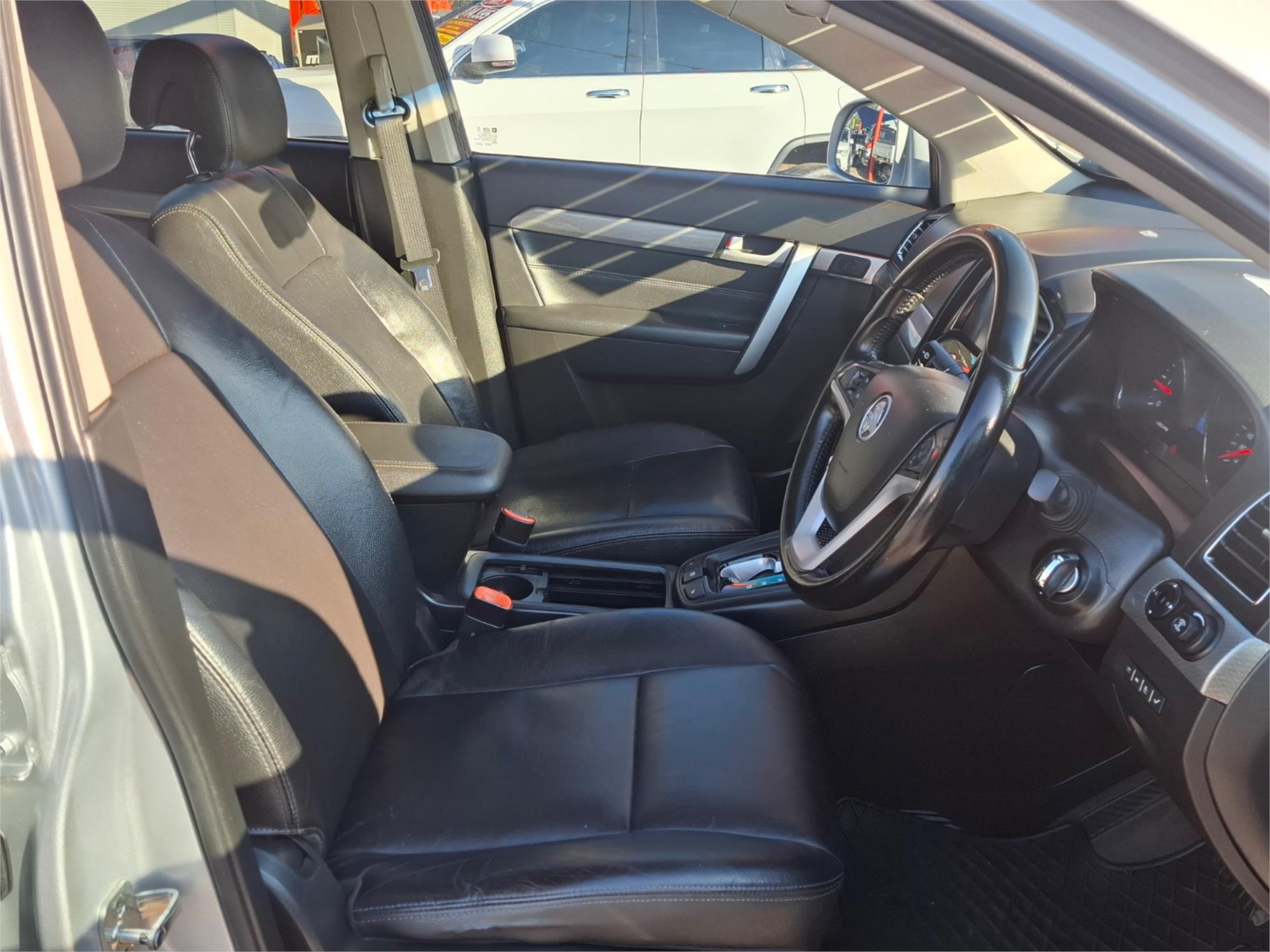 2017 HOLDEN CAPTIVA CG MY18 7 LTZ (AWD) 6 SP AUTOMATIC 4D WAGON