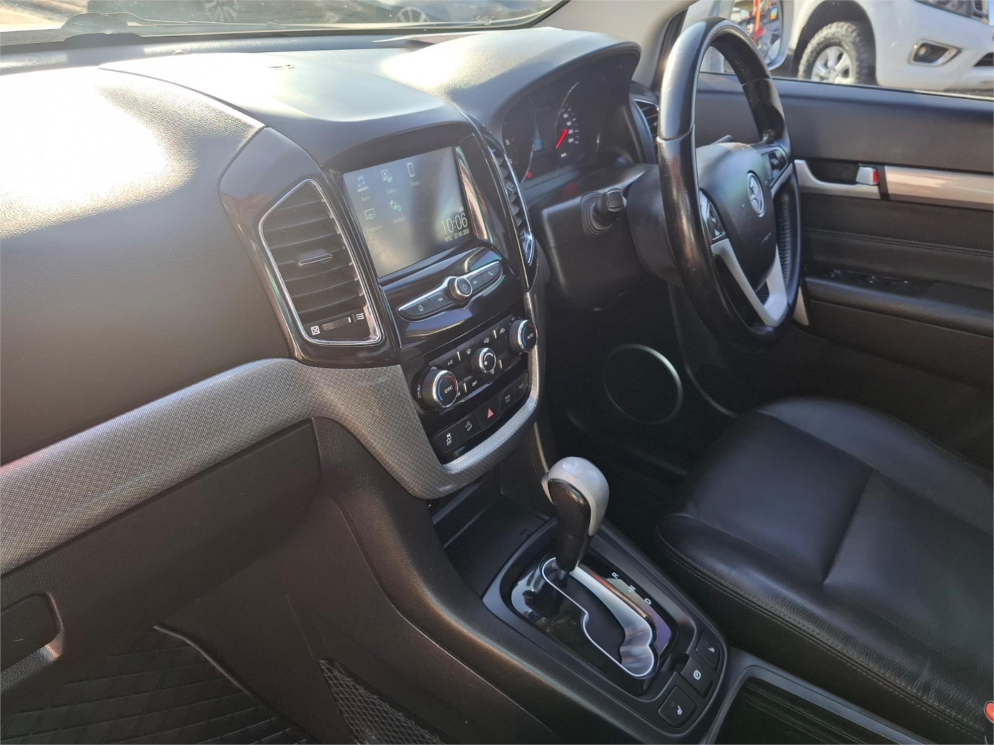 2017 HOLDEN CAPTIVA CG MY18 7 LTZ (AWD) 6 SP AUTOMATIC 4D WAGON