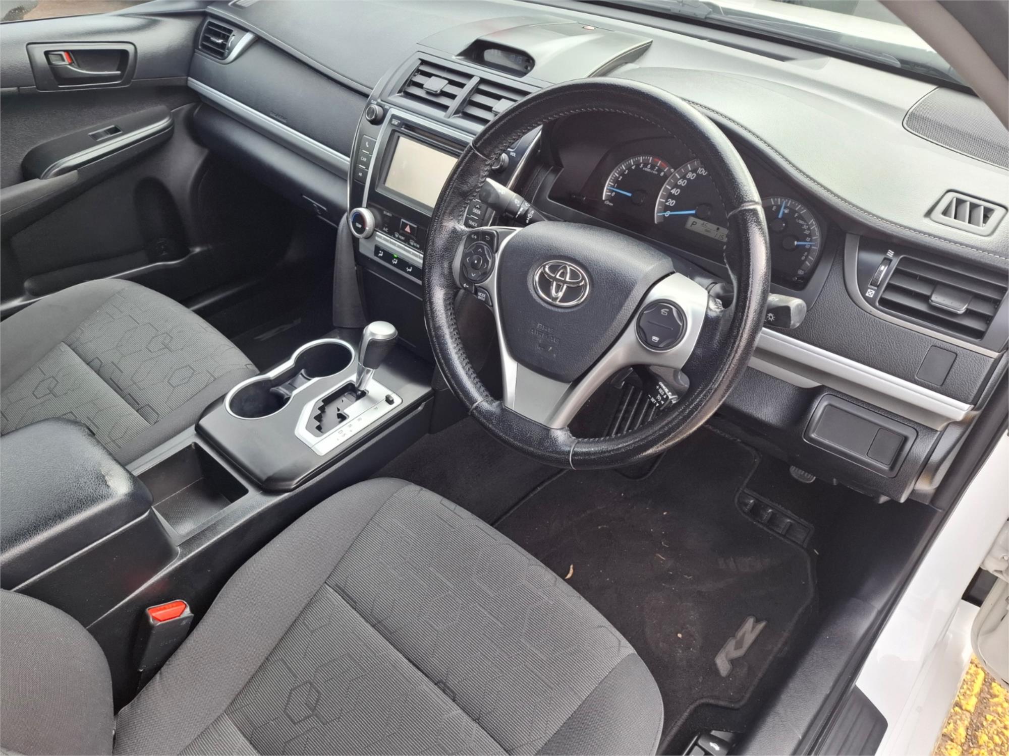 2014 TOYOTA CAMRY ASV50R RZ 6 SP AUTOMATIC 4D SEDAN