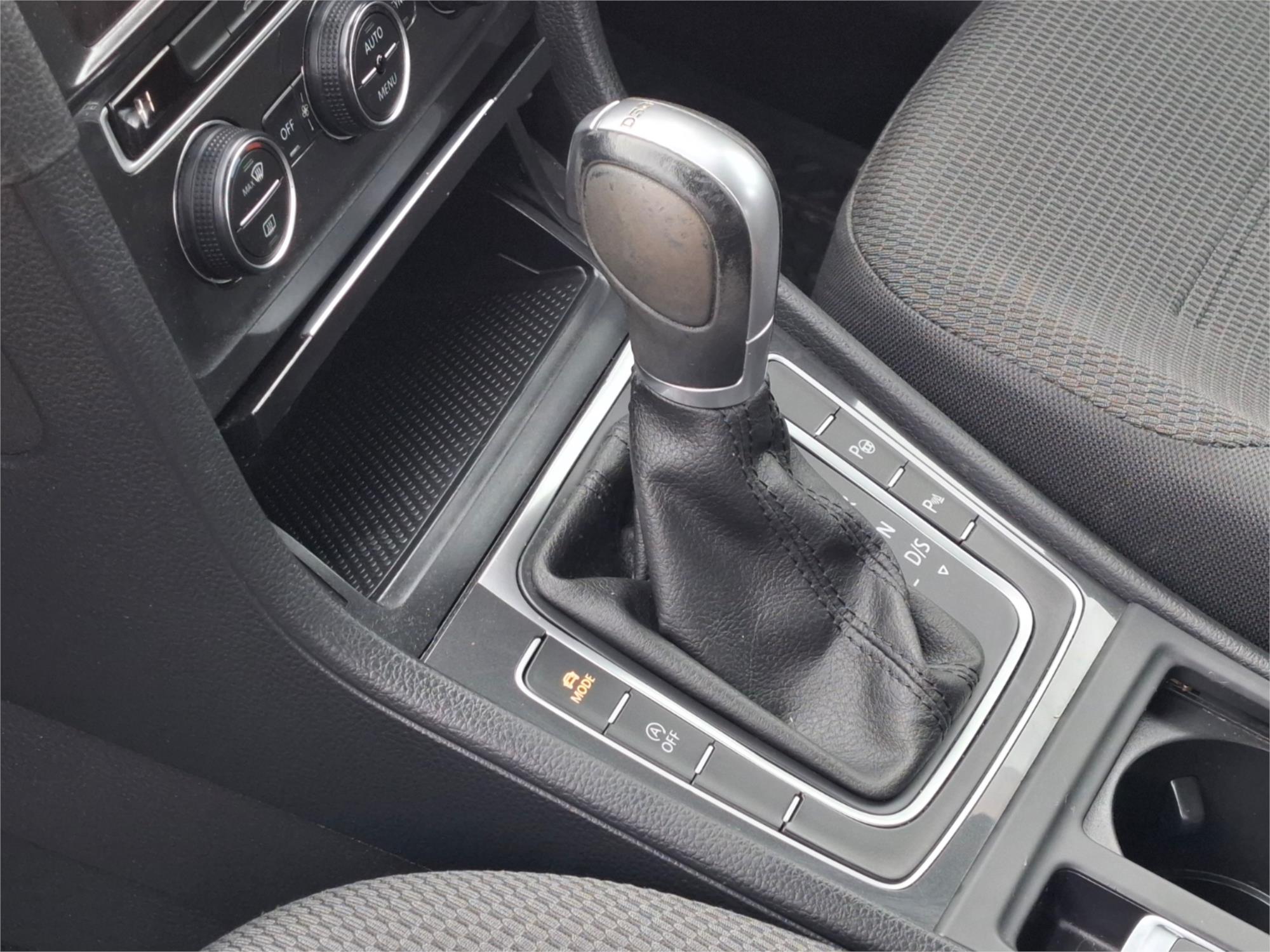 2018 VOLKSWAGEN GOLF AU MY18 110 TSI COMFORTLINE 7 SP AUTO DIRECT SHIFT 5D HATCHBACK