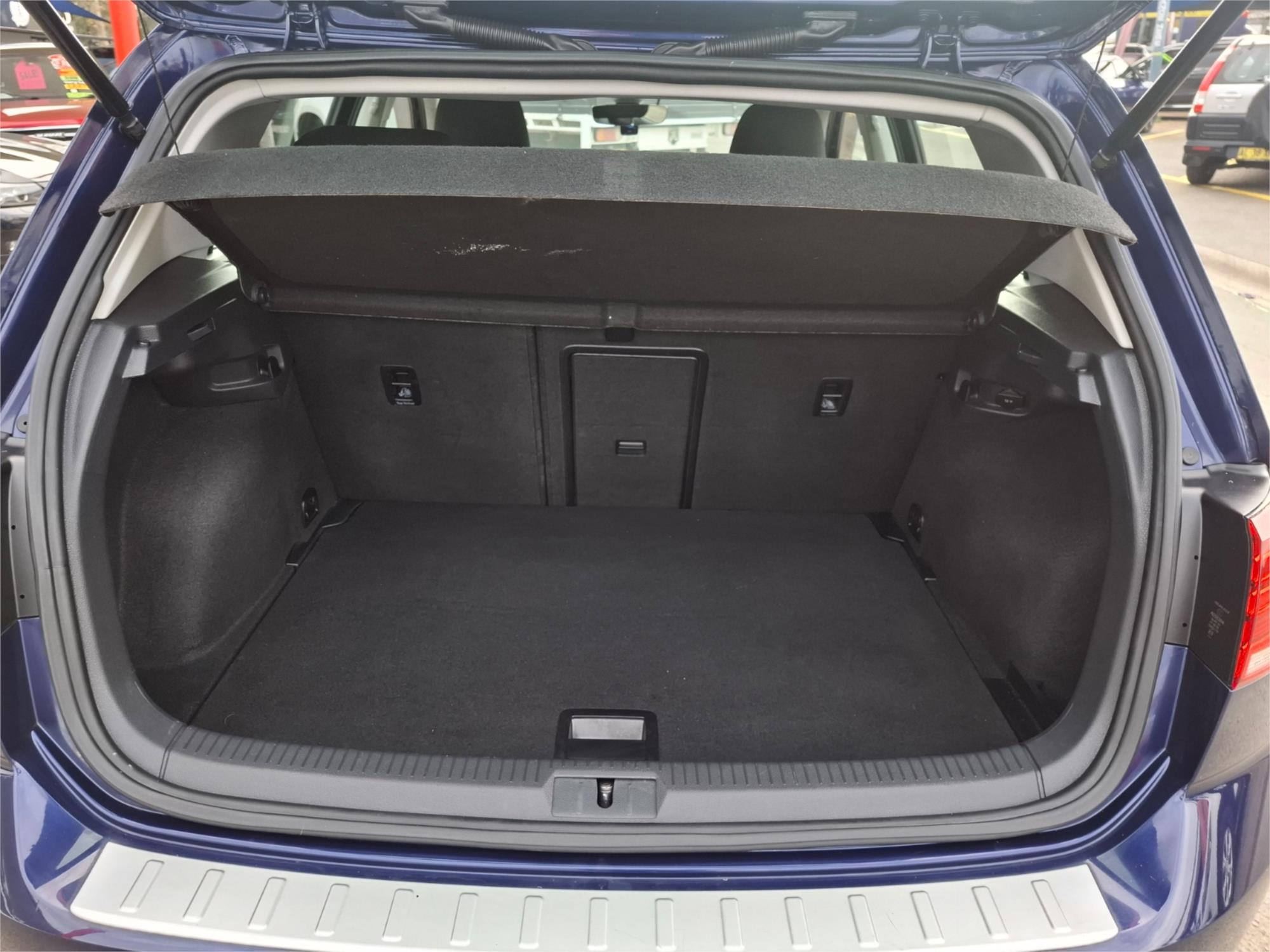 2018 VOLKSWAGEN GOLF AU MY18 110 TSI COMFORTLINE 7 SP AUTO DIRECT SHIFT 5D HATCHBACK