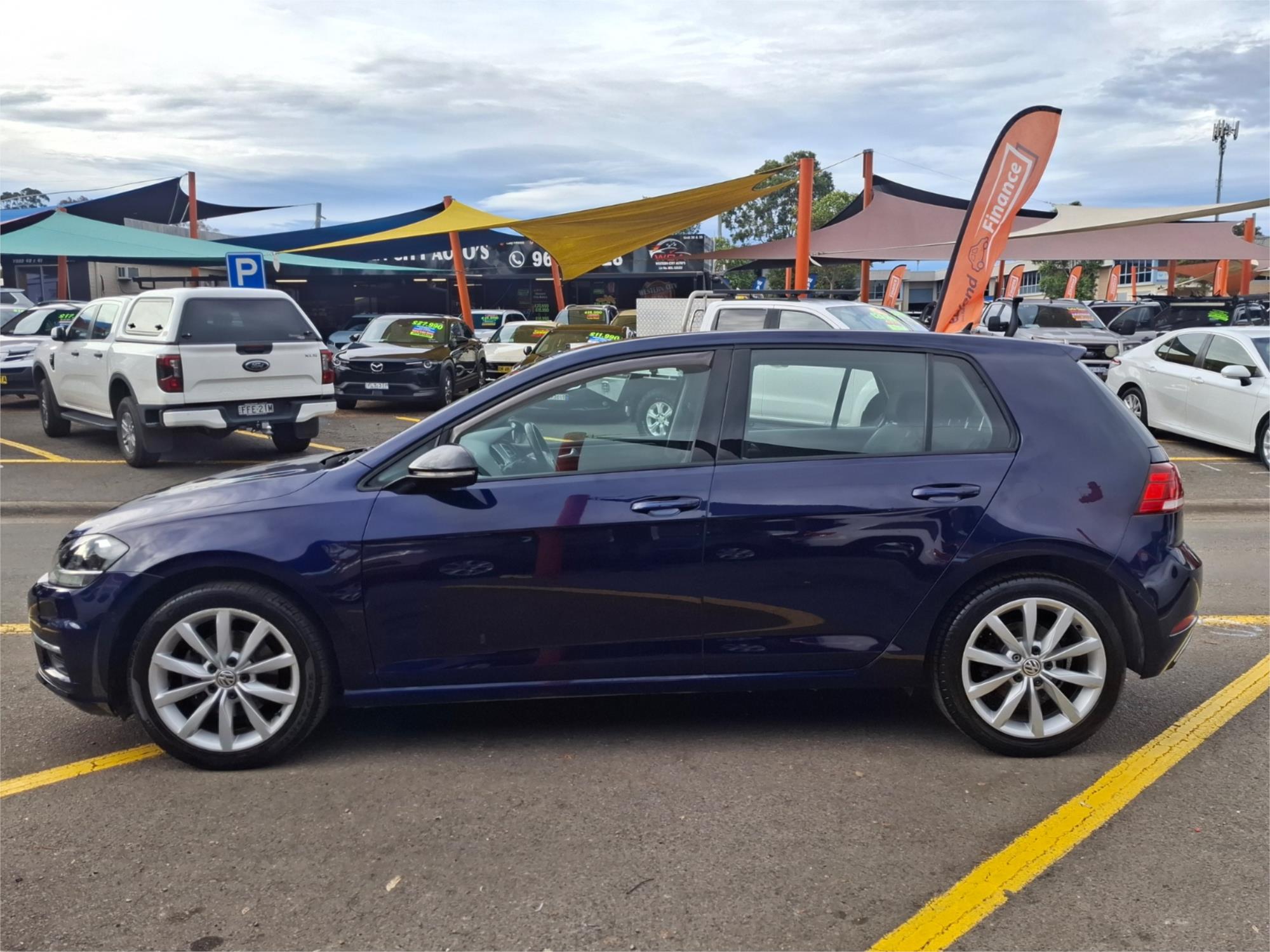 2018 VOLKSWAGEN GOLF AU MY18 110 TSI COMFORTLINE 7 SP AUTO DIRECT SHIFT 5D HATCHBACK