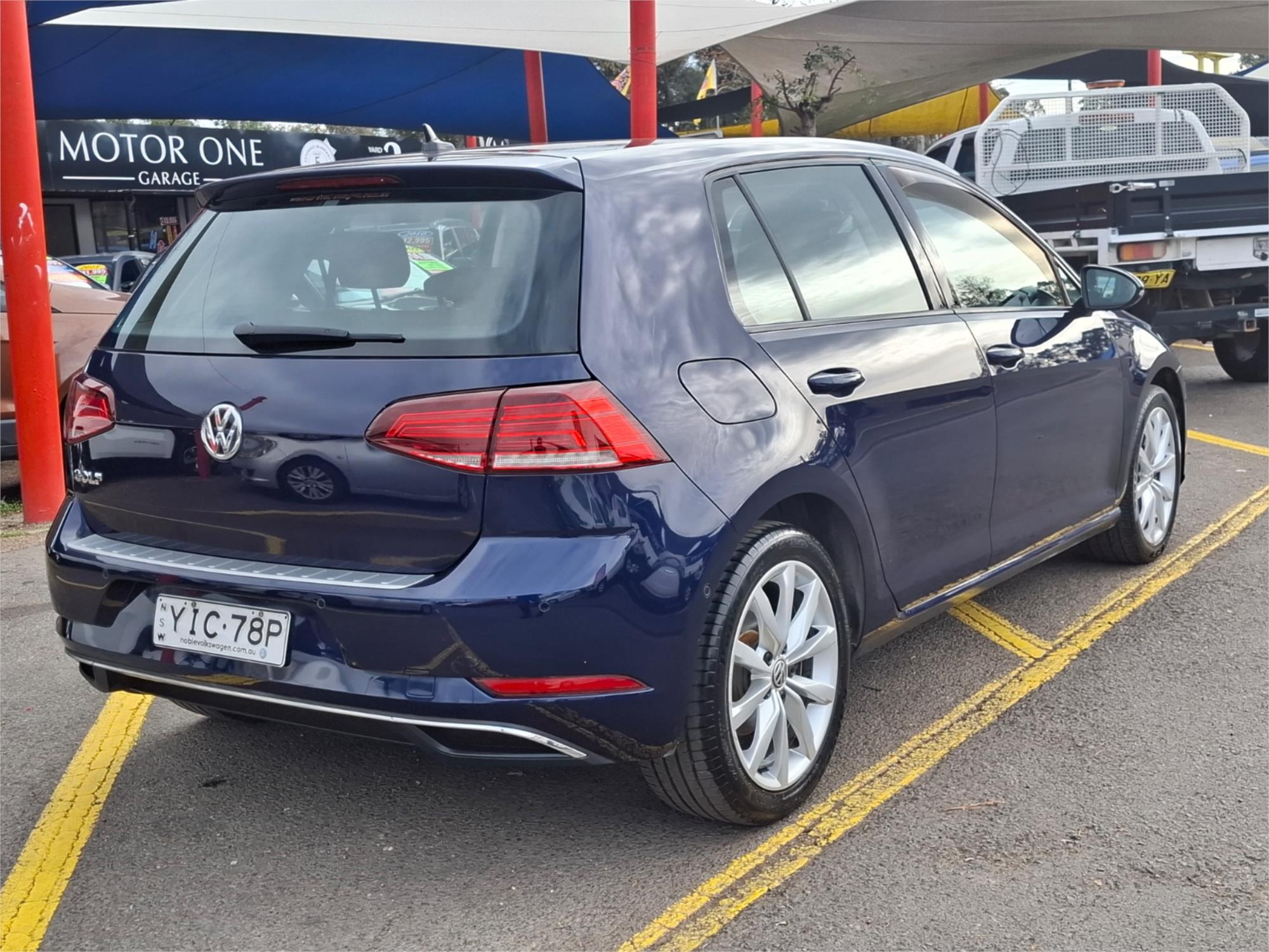 2018 VOLKSWAGEN GOLF AU MY18 110 TSI COMFORTLINE 7 SP AUTO DIRECT SHIFT 5D HATCHBACK
