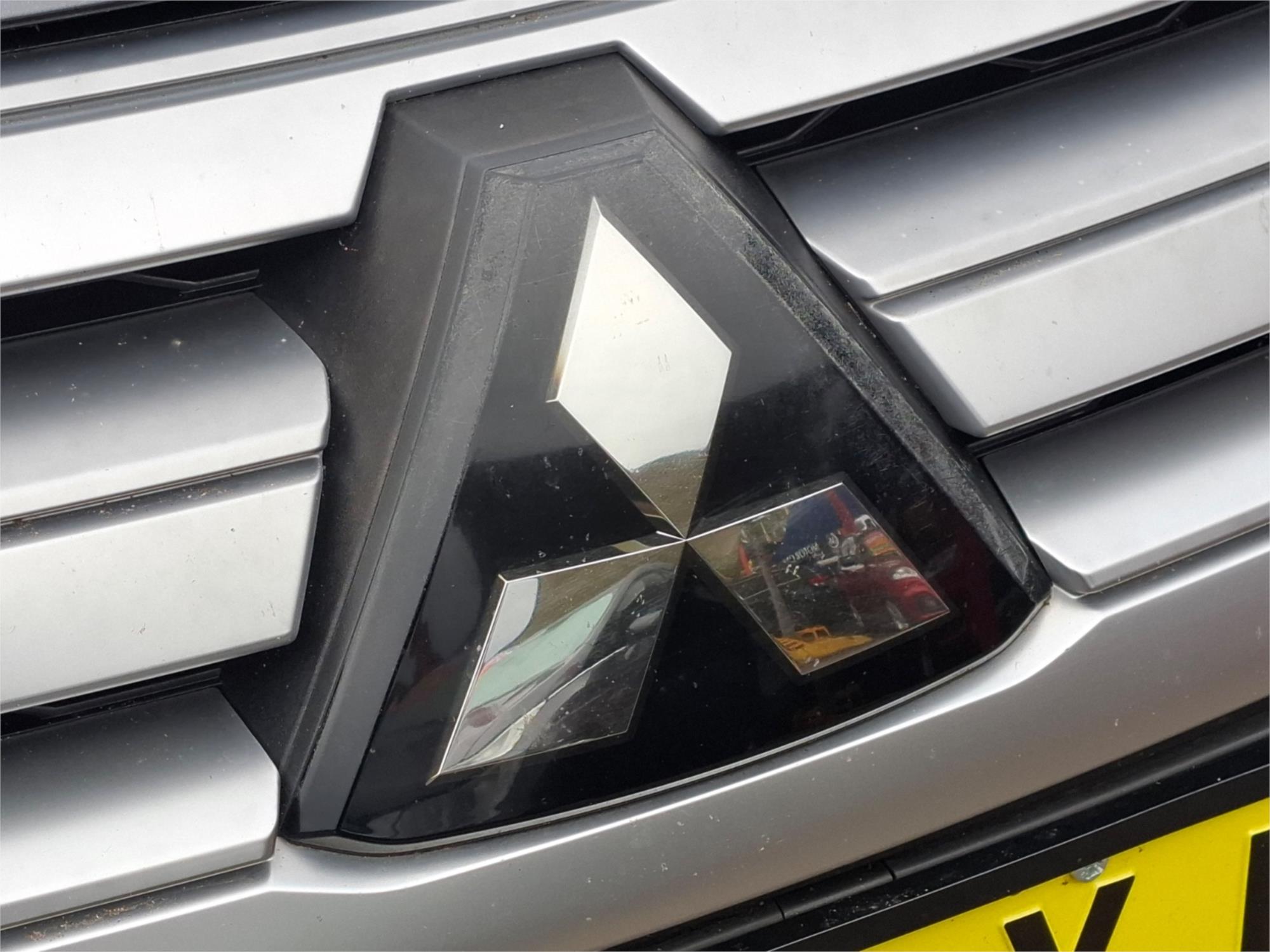 2022 MITSUBISHI PAJERO SPORT QF MY22 EXCEED (4WD) 7 SEAT 8 SP AUTOMATIC 4D WAGON