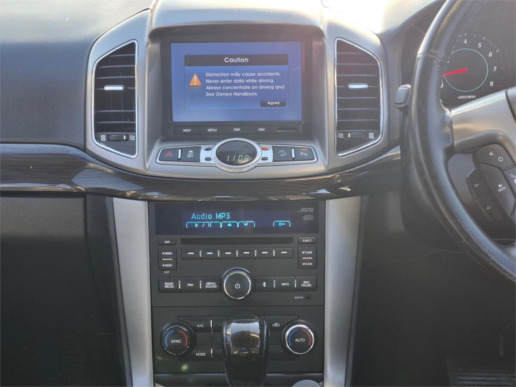 2013 HOLDEN CAPTIVA CG MY12 7 LX (4x4) 6 SP AUTOMATIC 4D WAGON