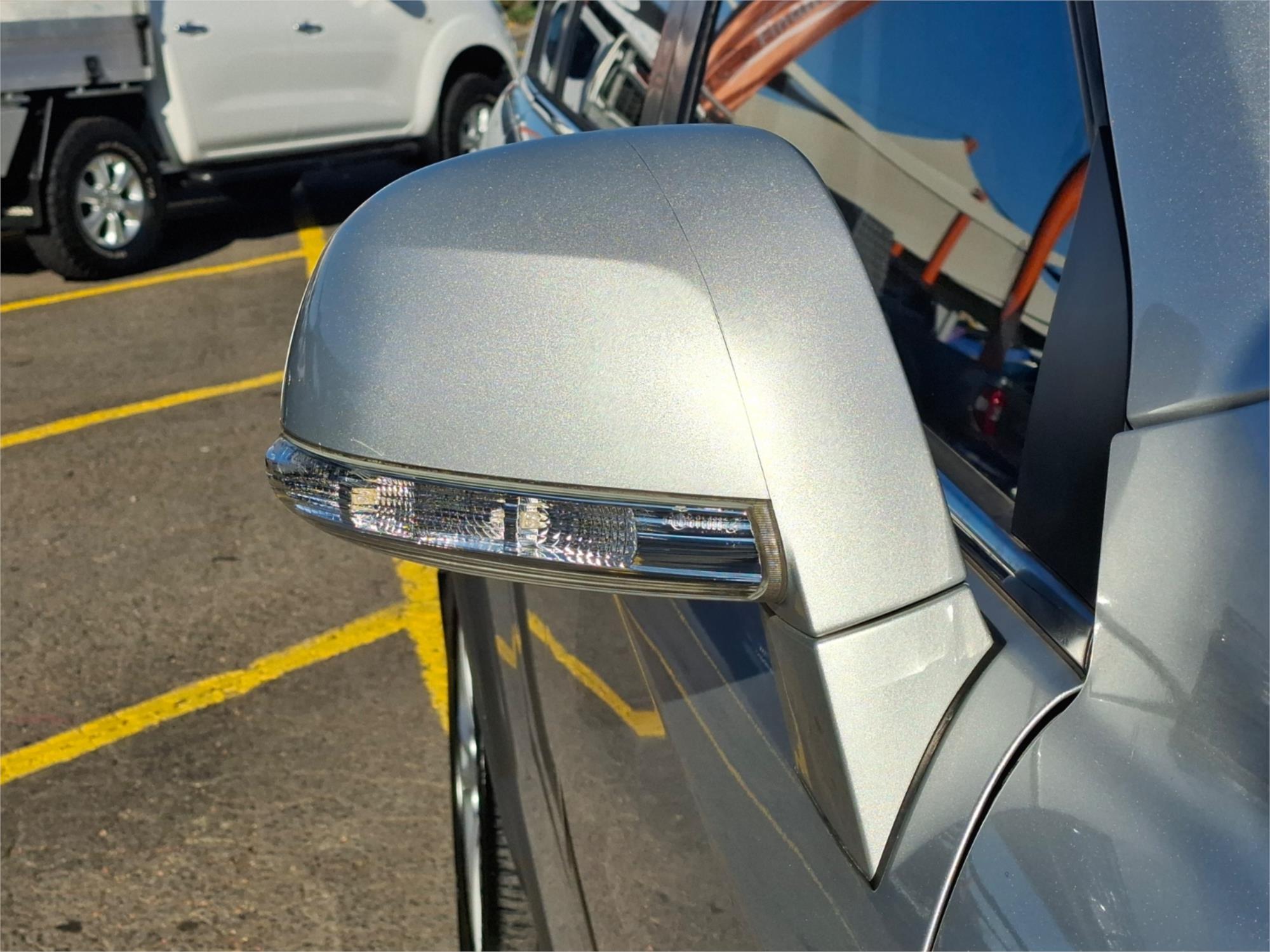 2013 HOLDEN CAPTIVA CG MY12 7 LX (4x4) 6 SP AUTOMATIC 4D WAGON