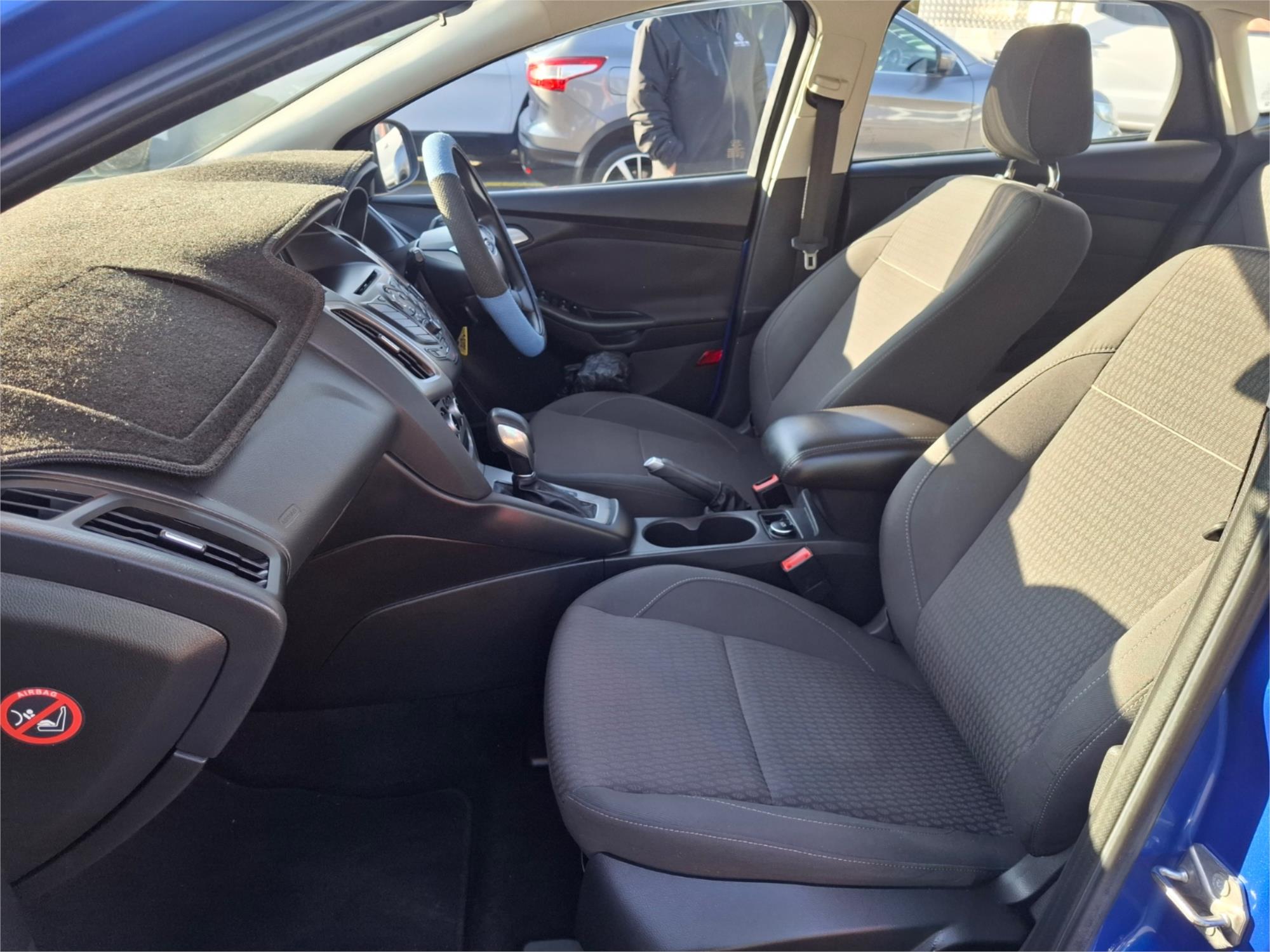 2014 FORD FOCUS LW MK2 MY14 TREND 6 SP AUTOMATIC 5D HATCHBACK