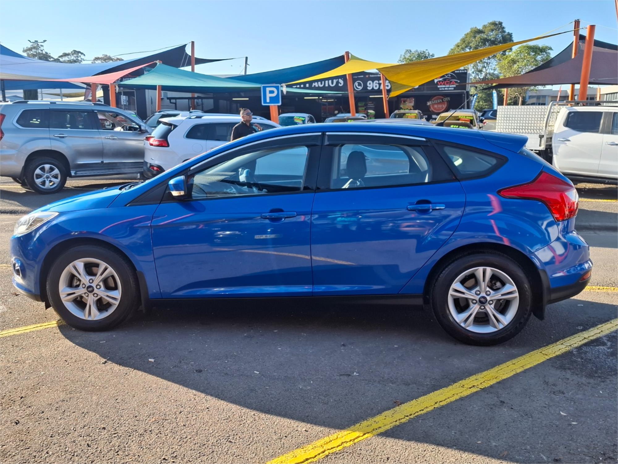 2014 FORD FOCUS LW MK2 MY14 TREND 6 SP AUTOMATIC 5D HATCHBACK