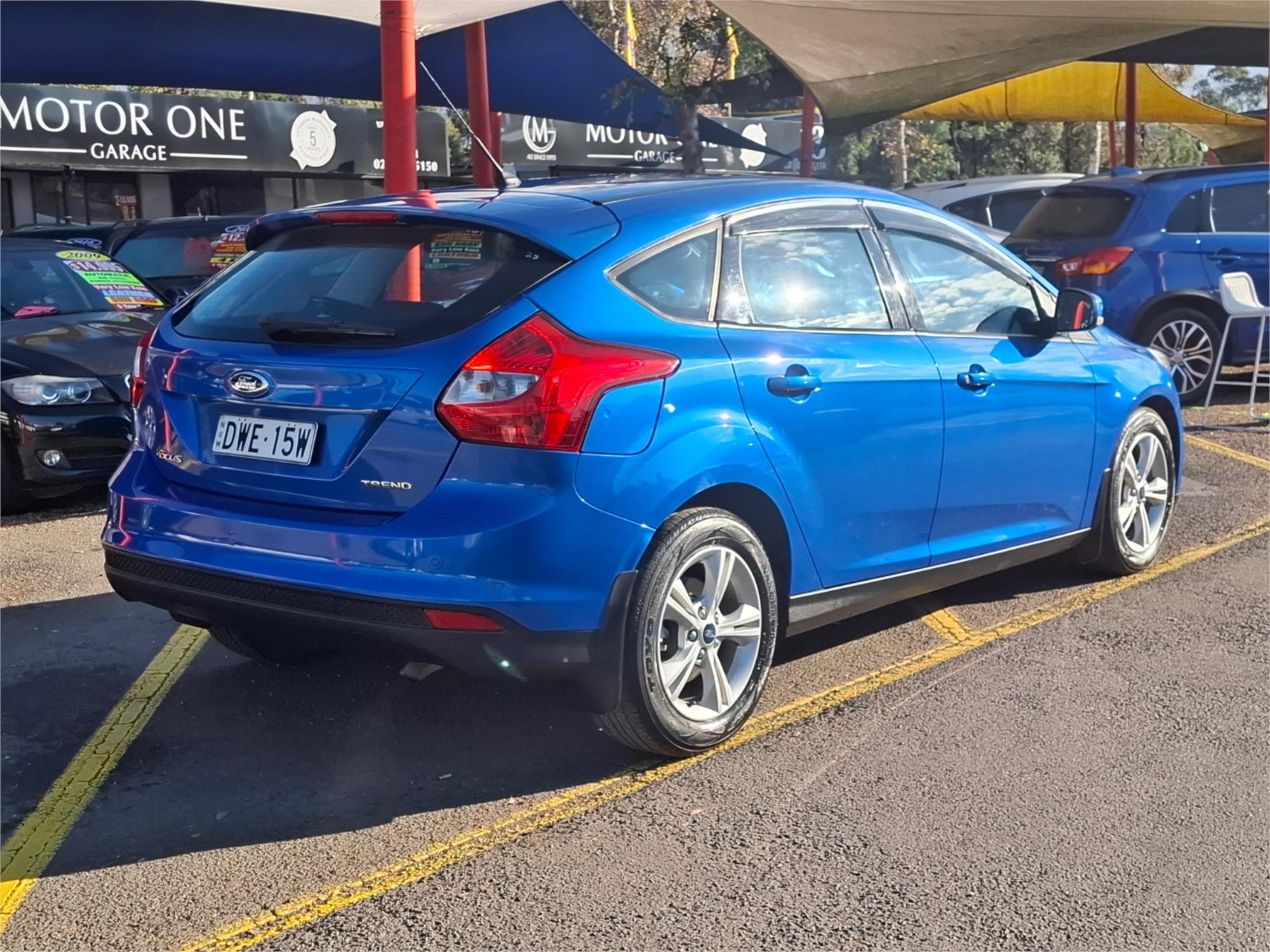 2014 FORD FOCUS LW MK2 MY14 TREND 6 SP AUTOMATIC 5D HATCHBACK